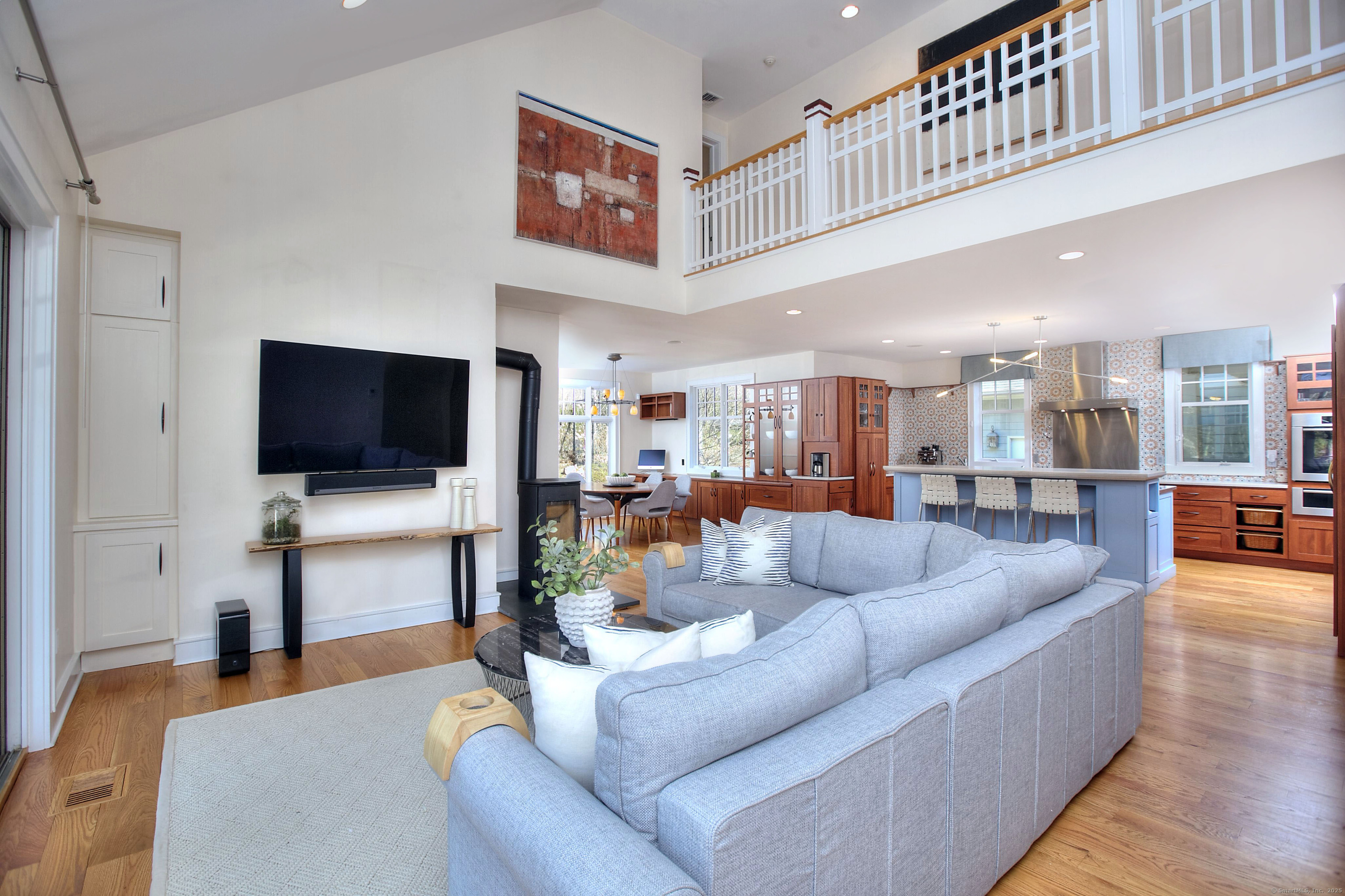 4 Deepwood Lane