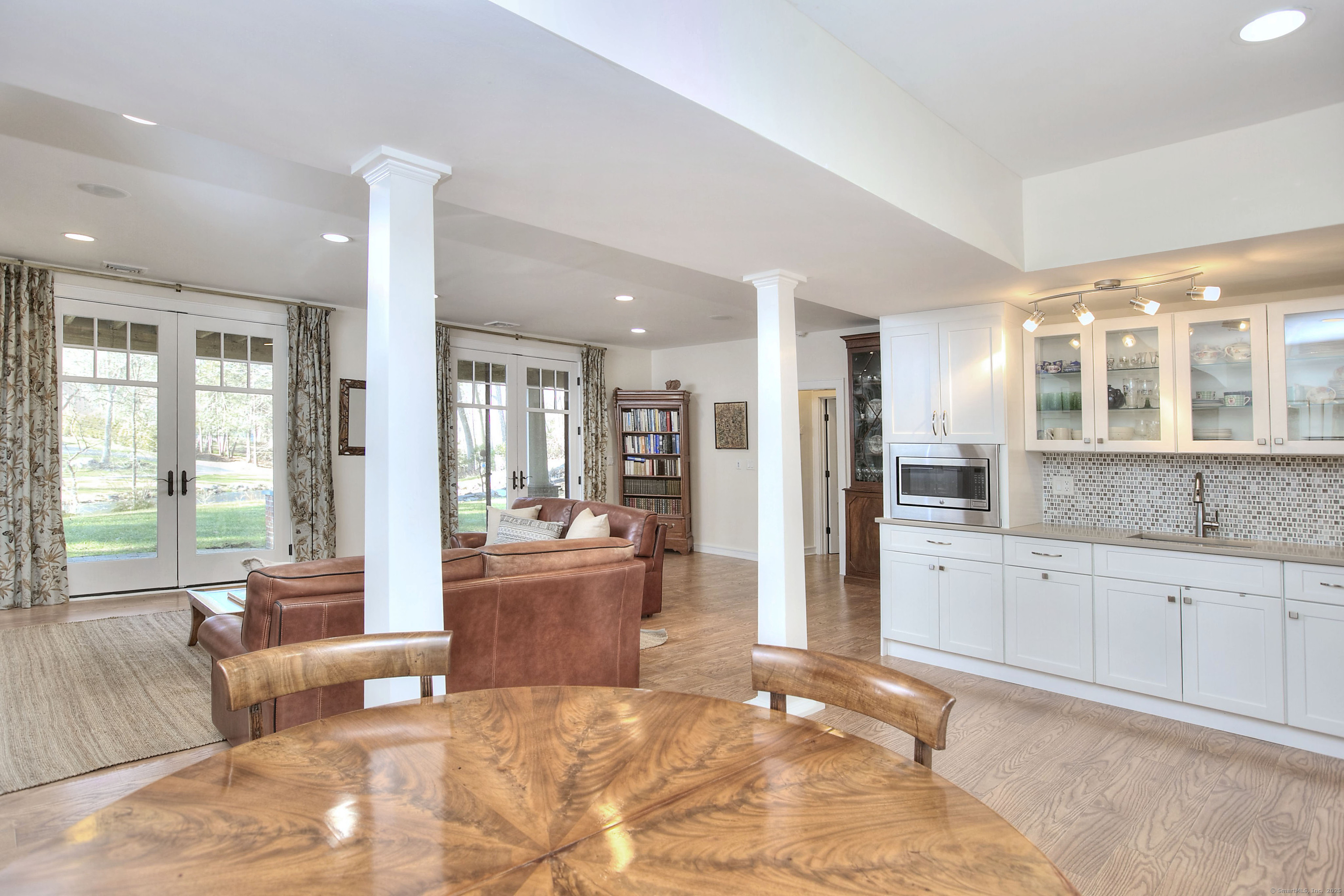 4 Deepwood Lane
