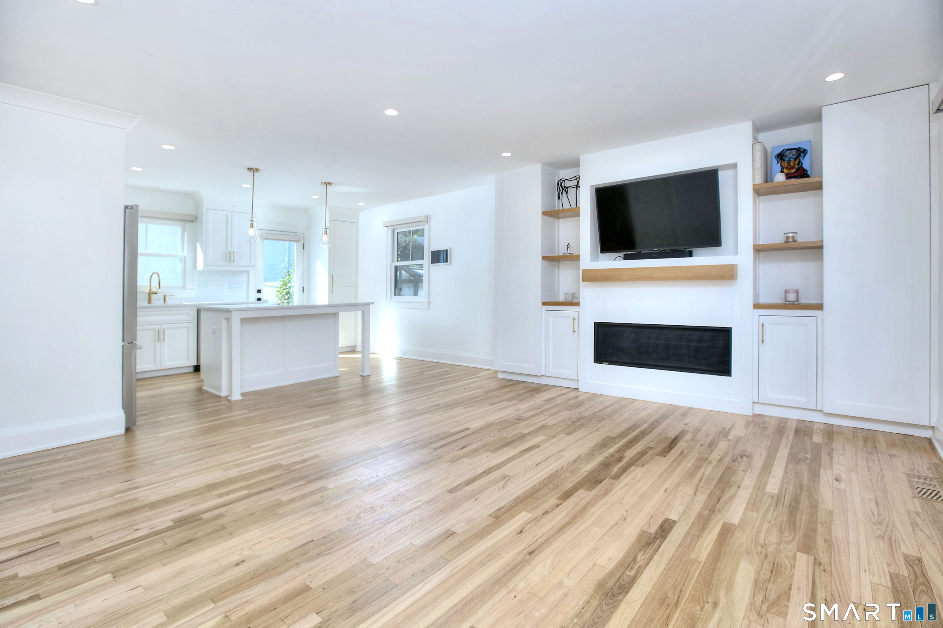 1 Sunrise Road Unit: B
