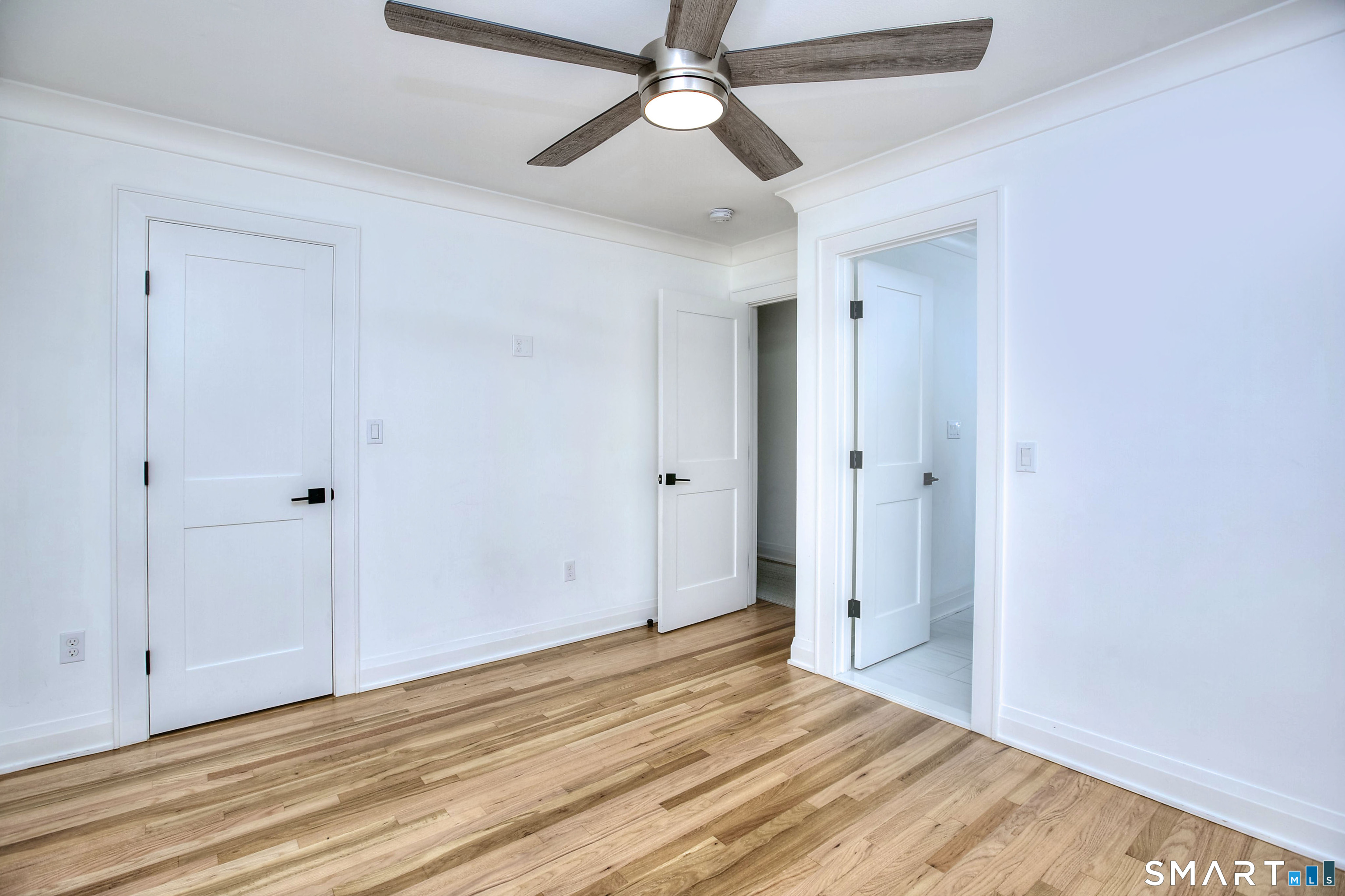 1 Sunrise Road Unit: B