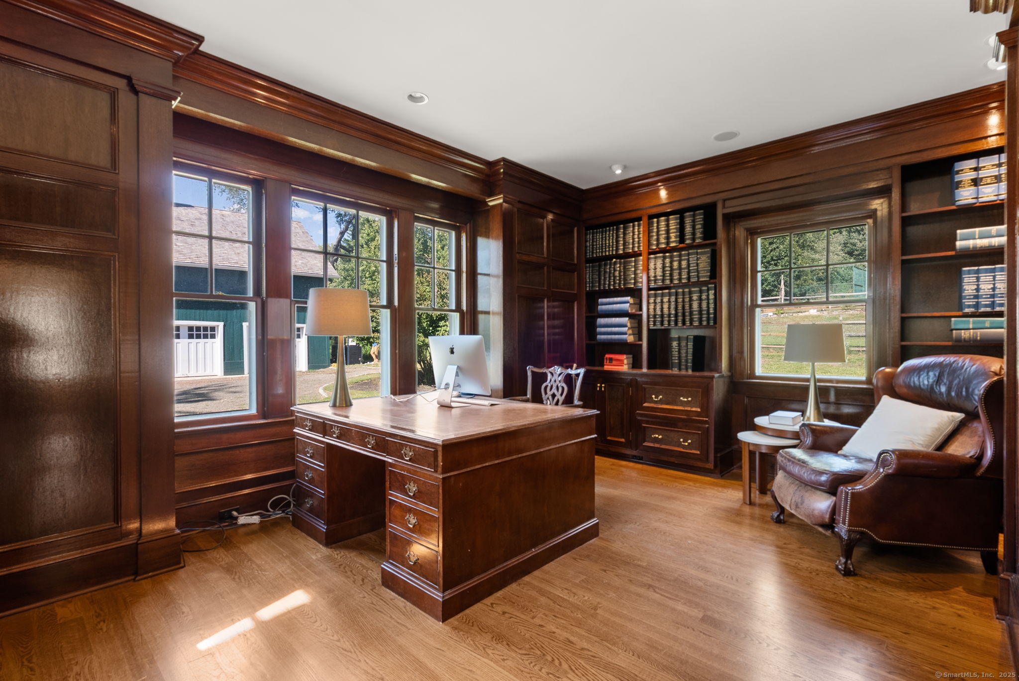 221 Greens Farms Road