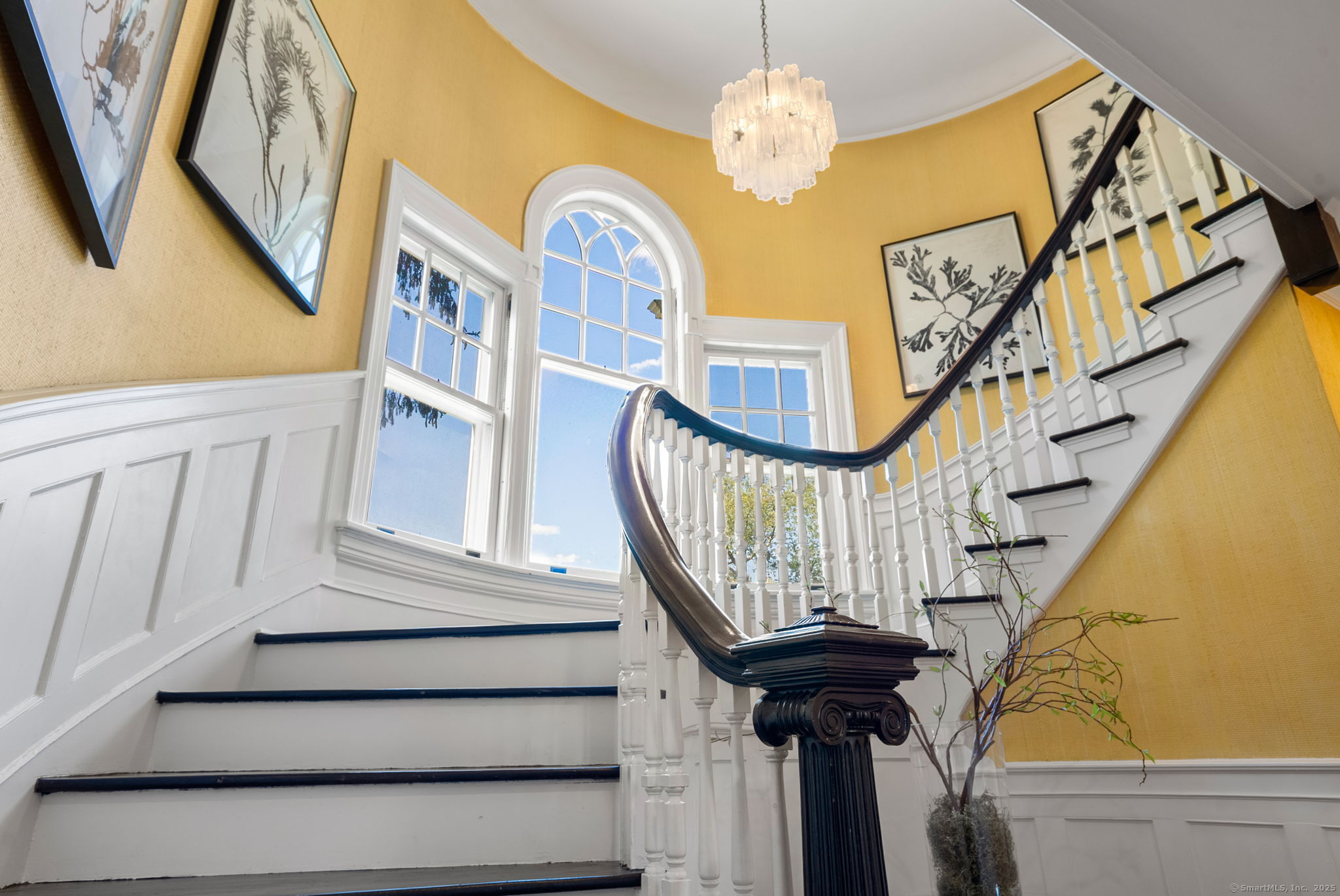 221 Greens Farms Road