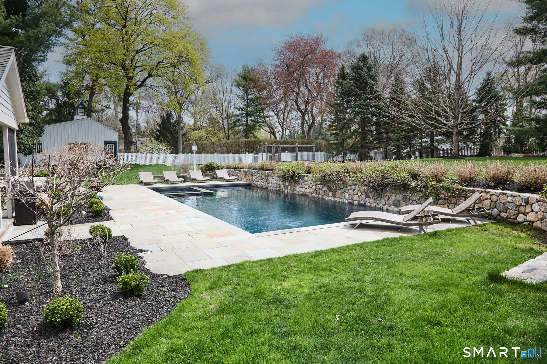 1 Greystone Farm Lane