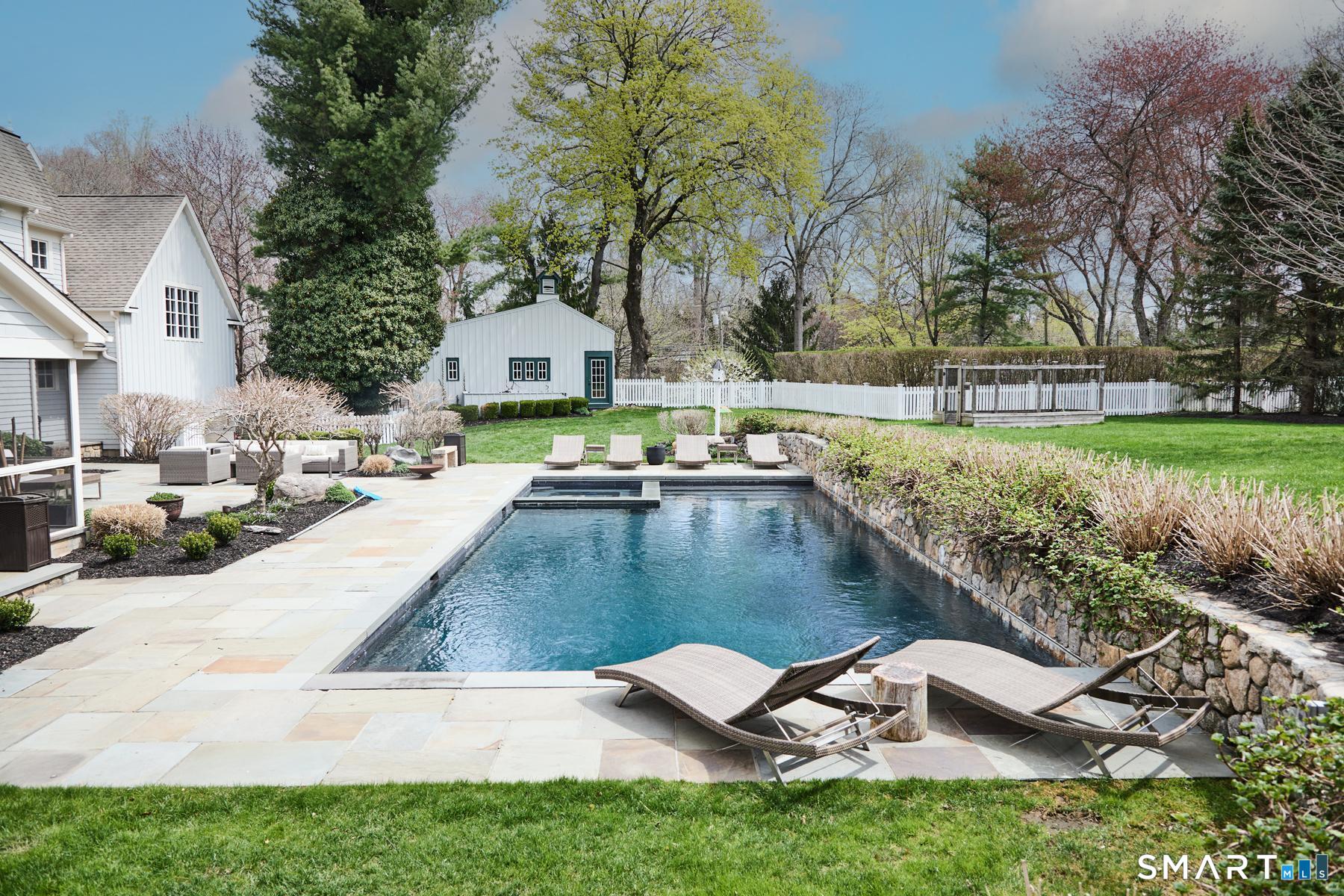 1 Greystone Farm Lane