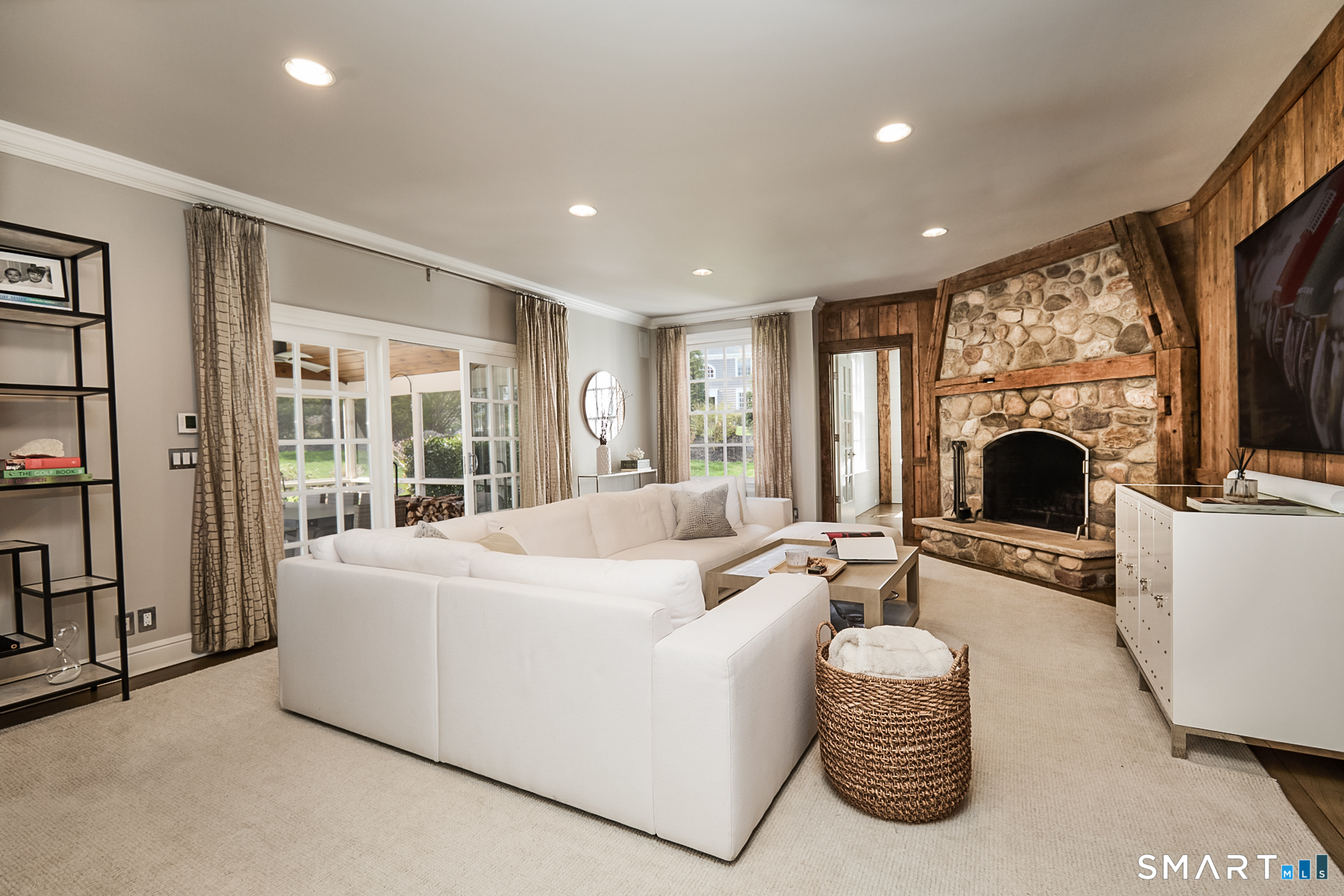 1 Greystone Farm Lane