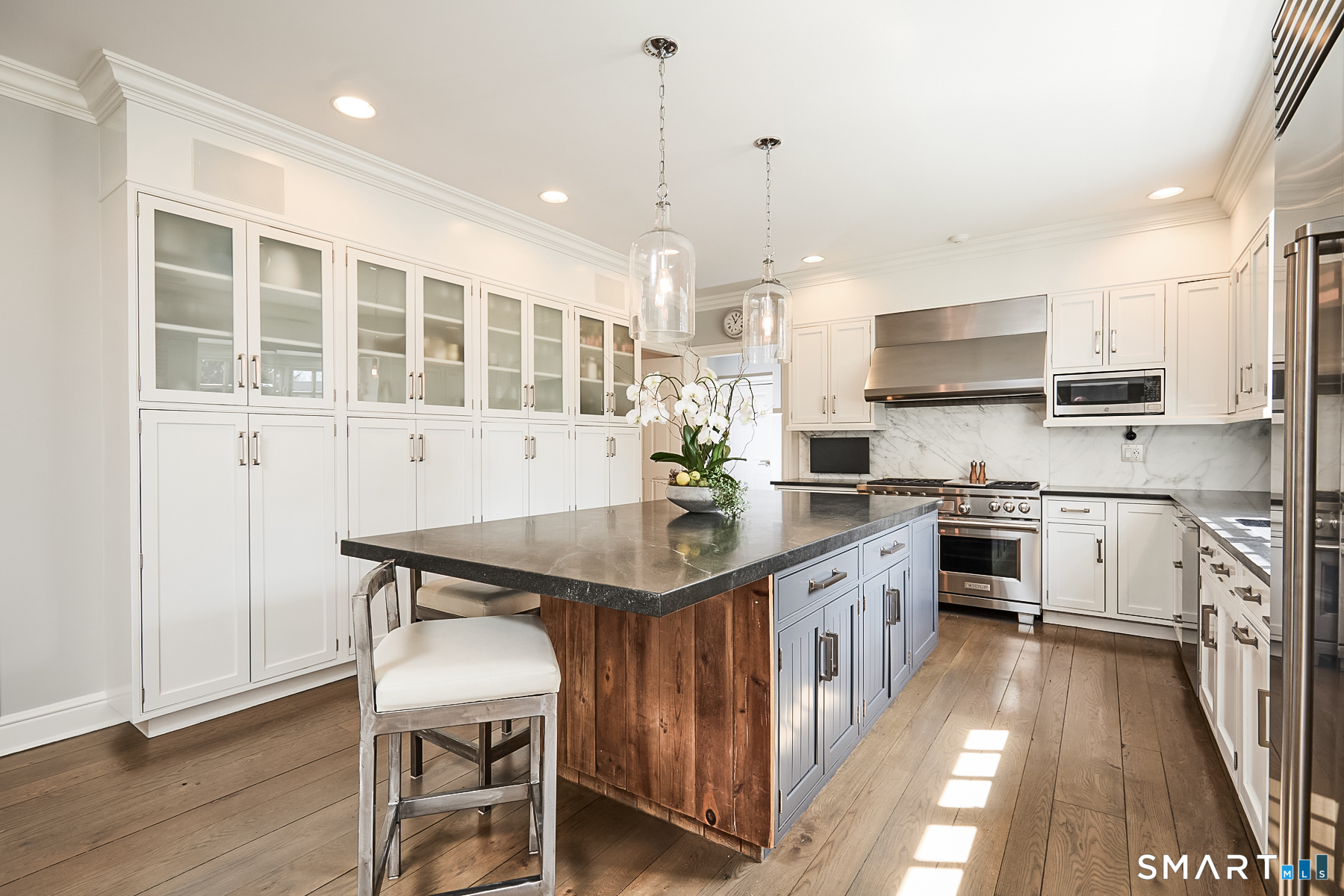 1 Greystone Farm Lane