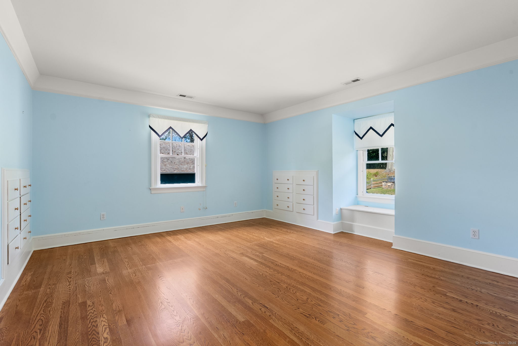 221 Greens Farms Road