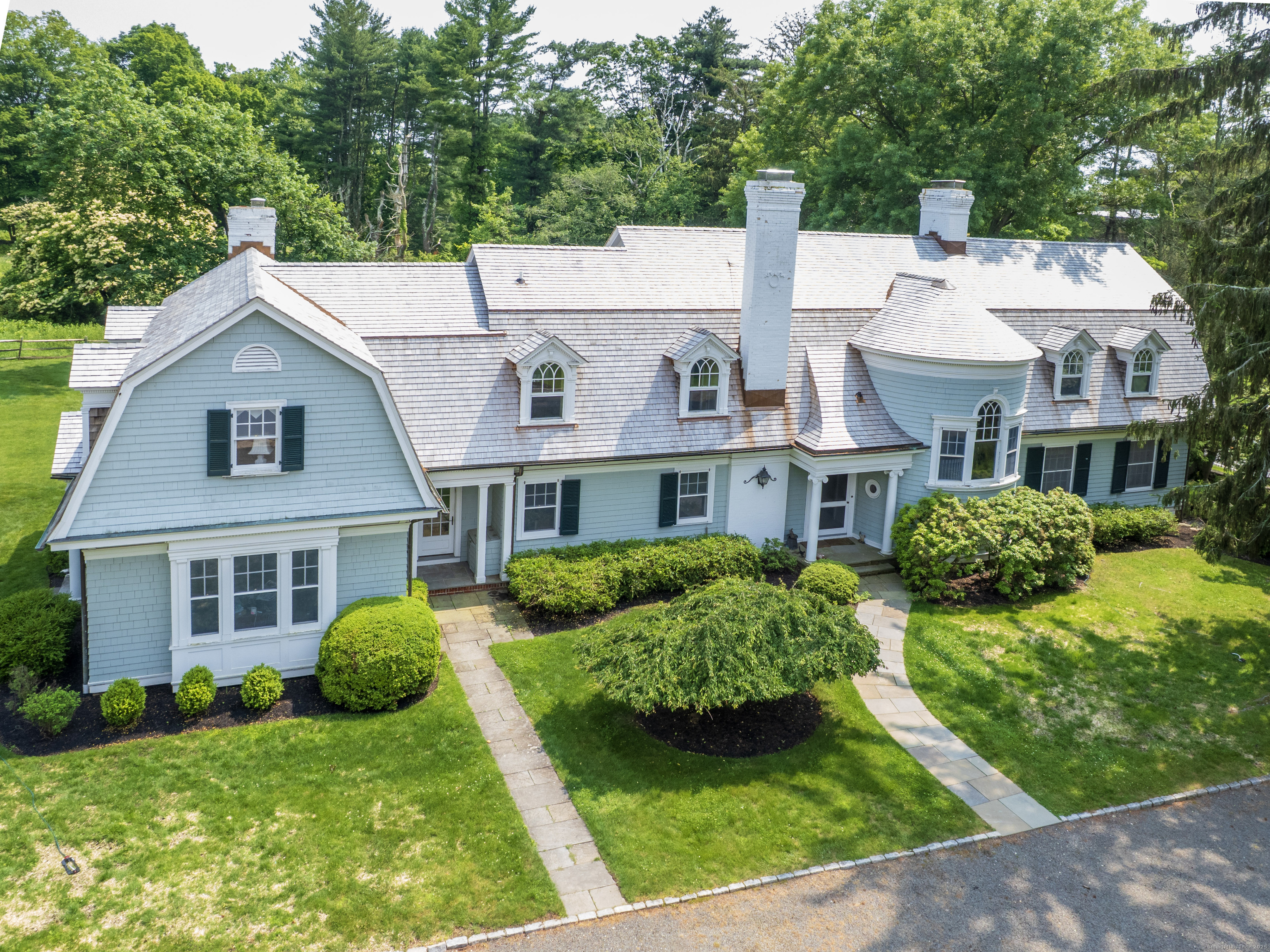 221 Greens Farms Road