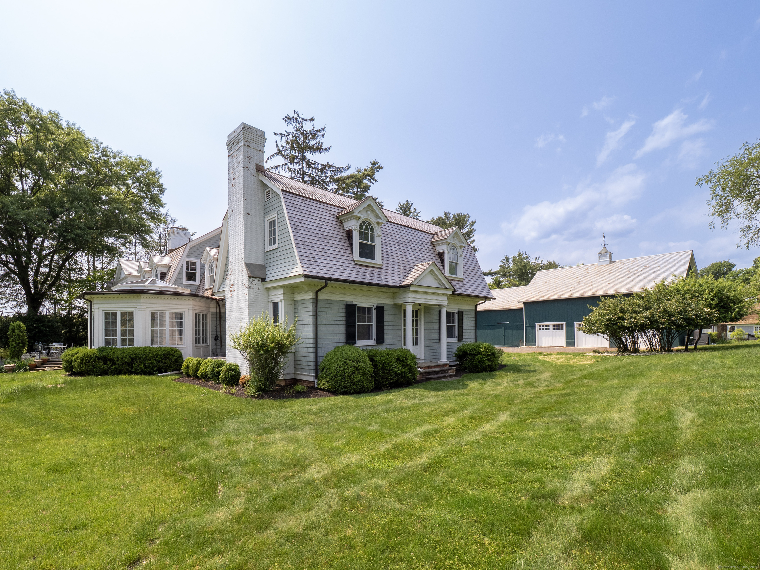 221 Greens Farms Road