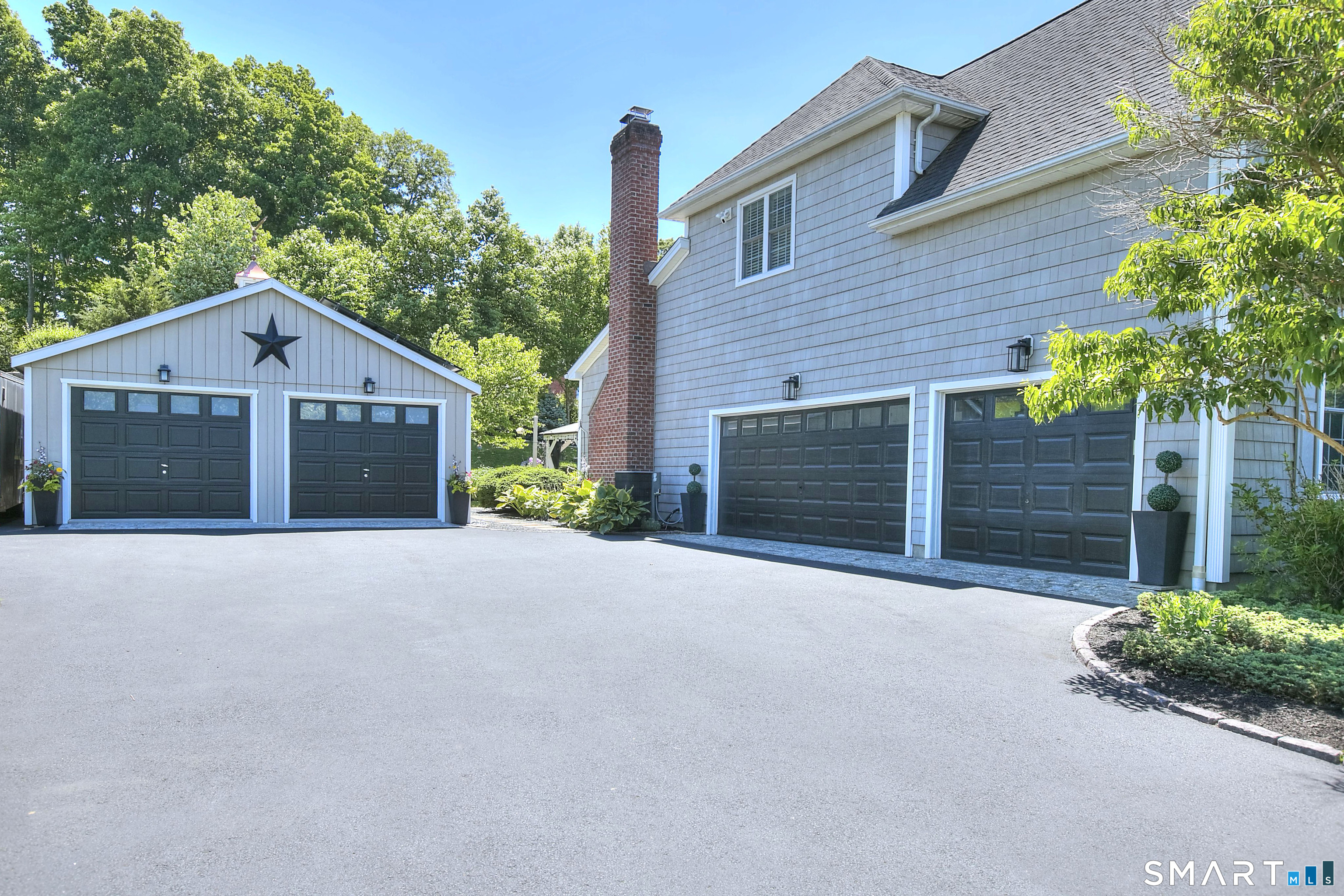 25 Block Farm Road