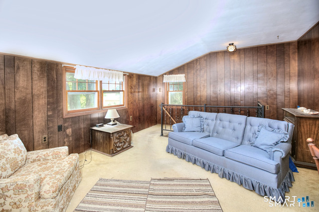 32 Morningside Drive North