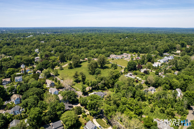 32 Morningside Drive North