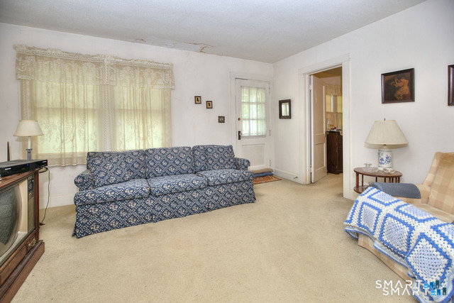 32 Morningside Drive North