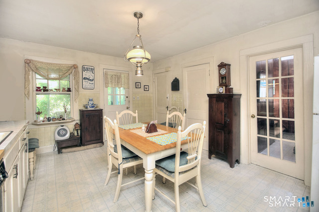 32 Morningside Drive North