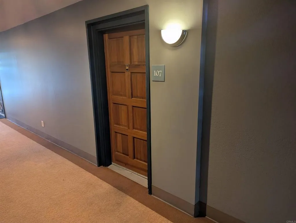 2332 Hosp Way Unit 107
