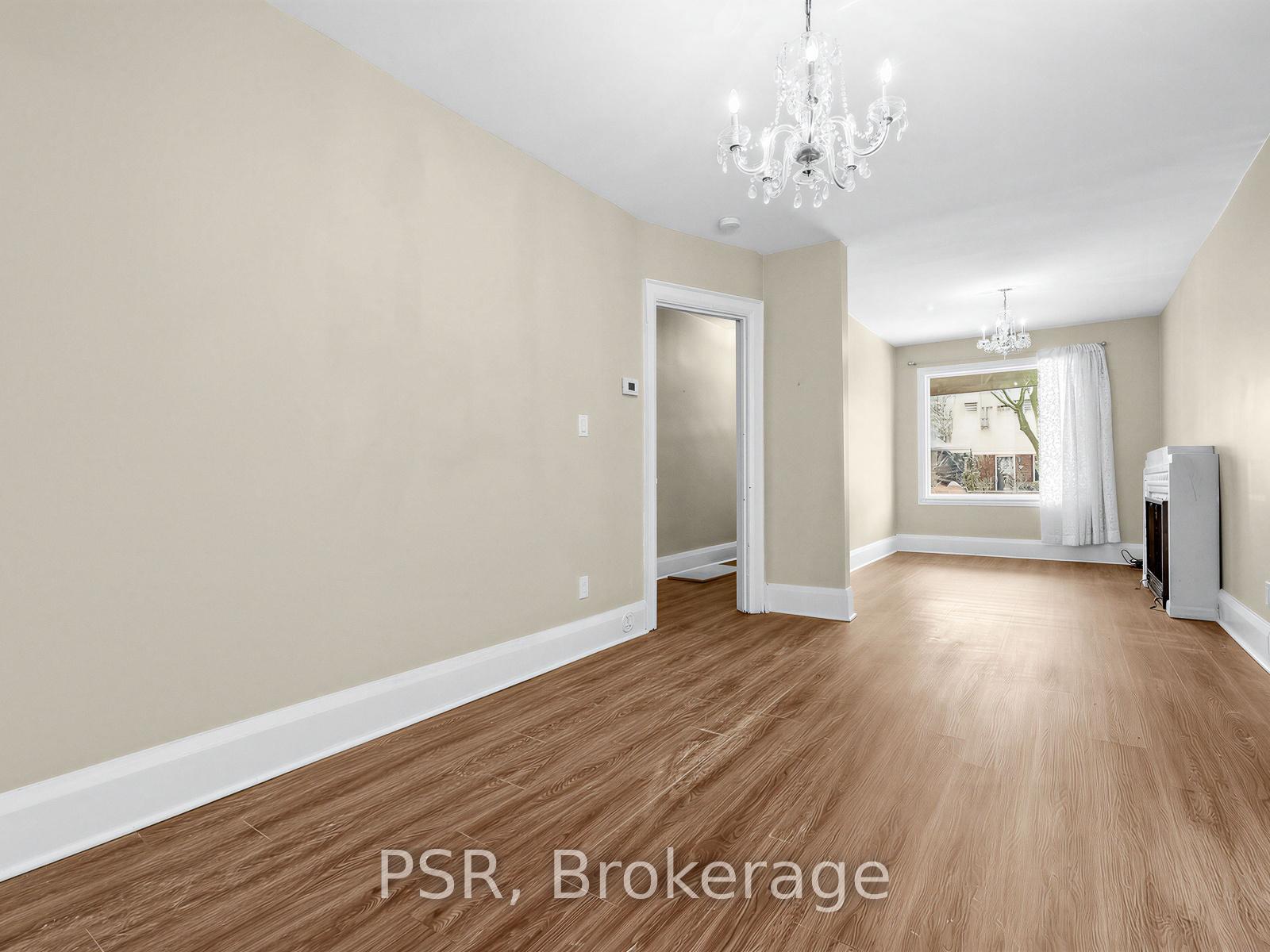 459 Manor Road E