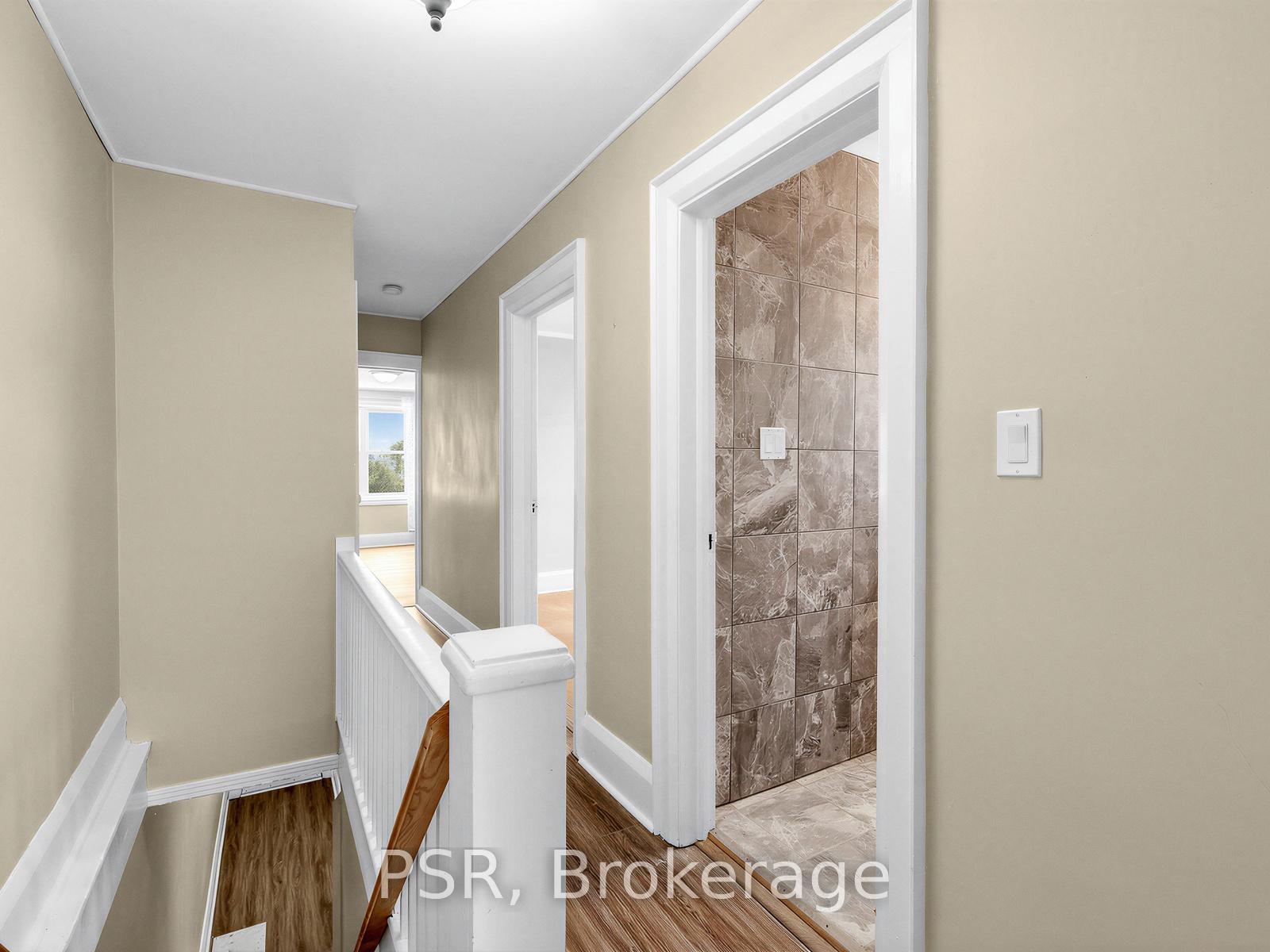 459 Manor Road E