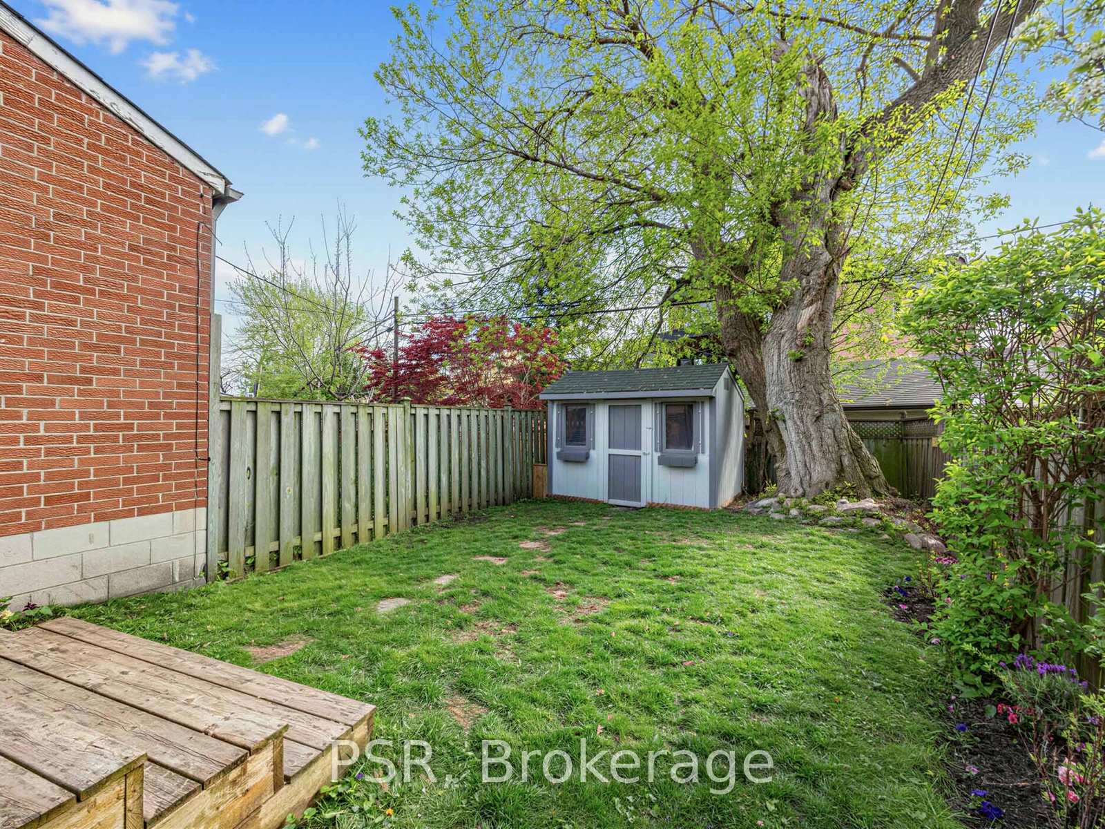 562 Arlington Avenue