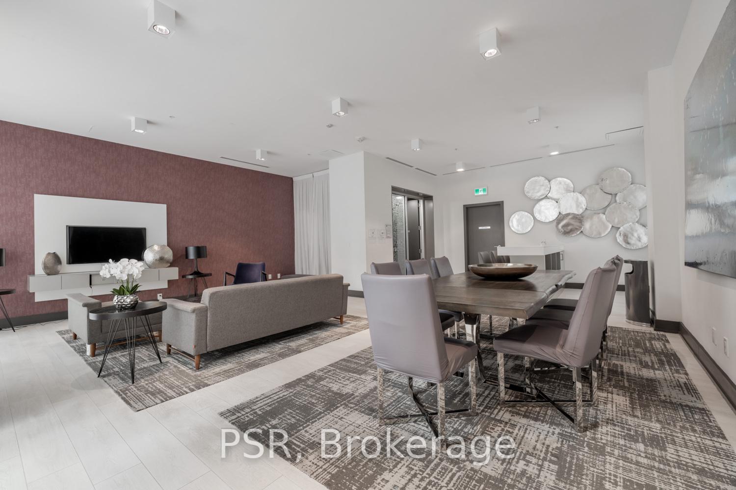 68 Merton Street 202