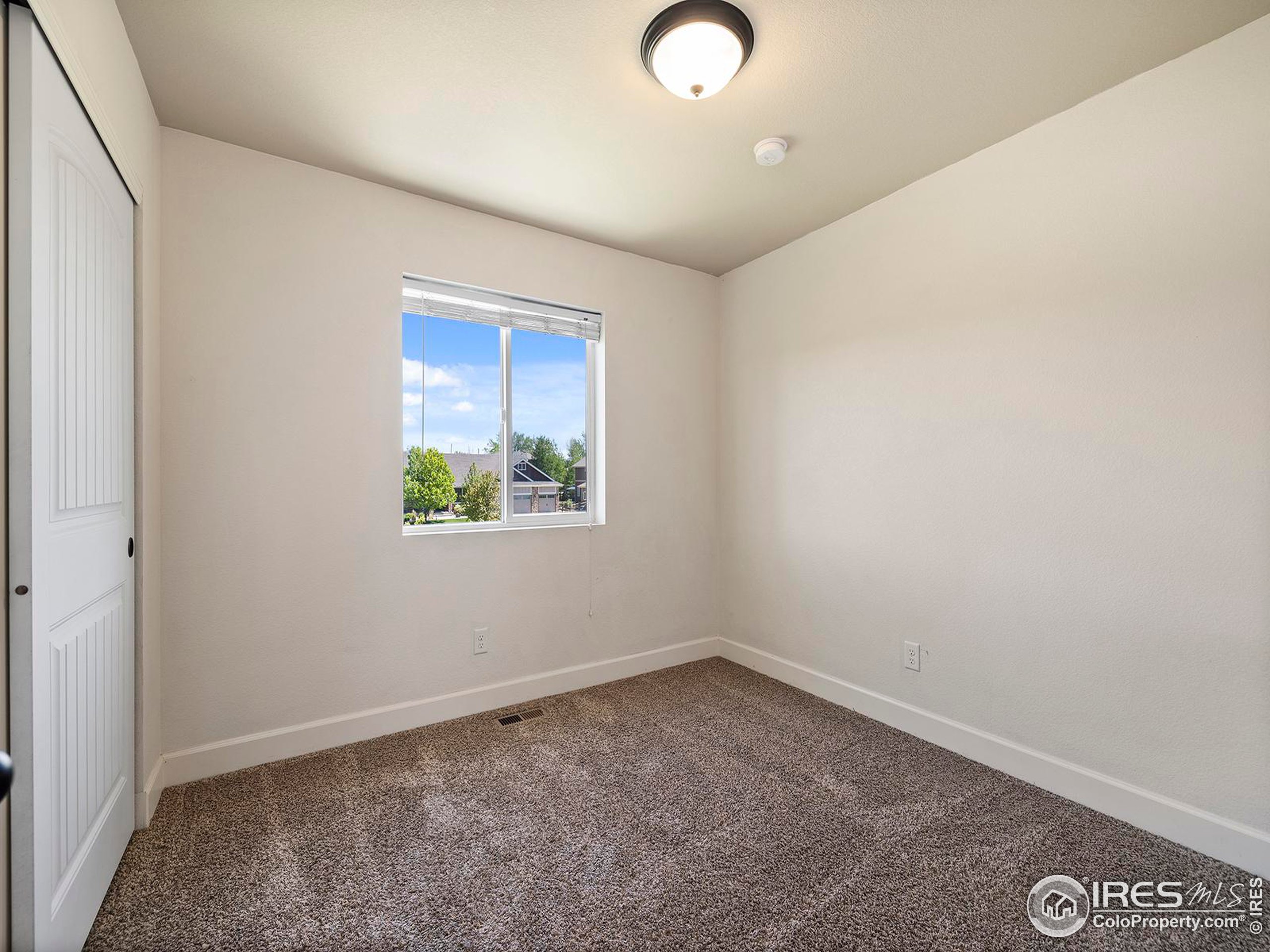 786 Vista Grande Cir