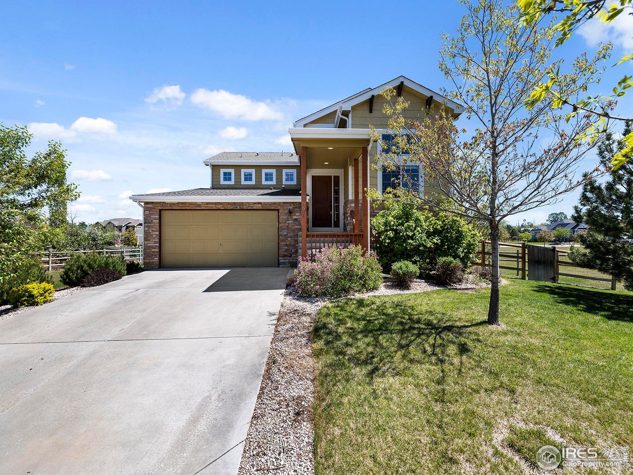 786 Vista Grande Cir