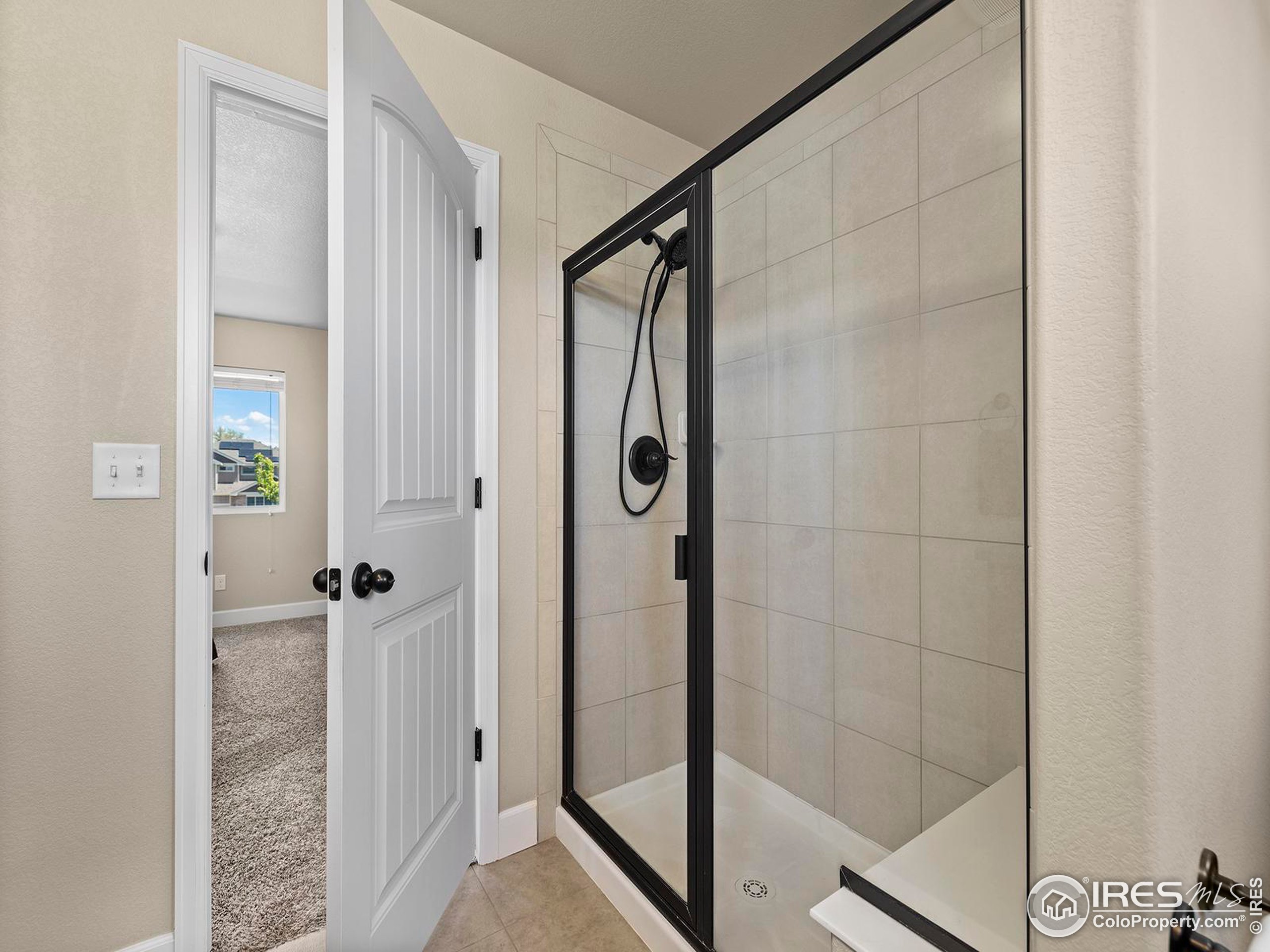 786 Vista Grande Cir