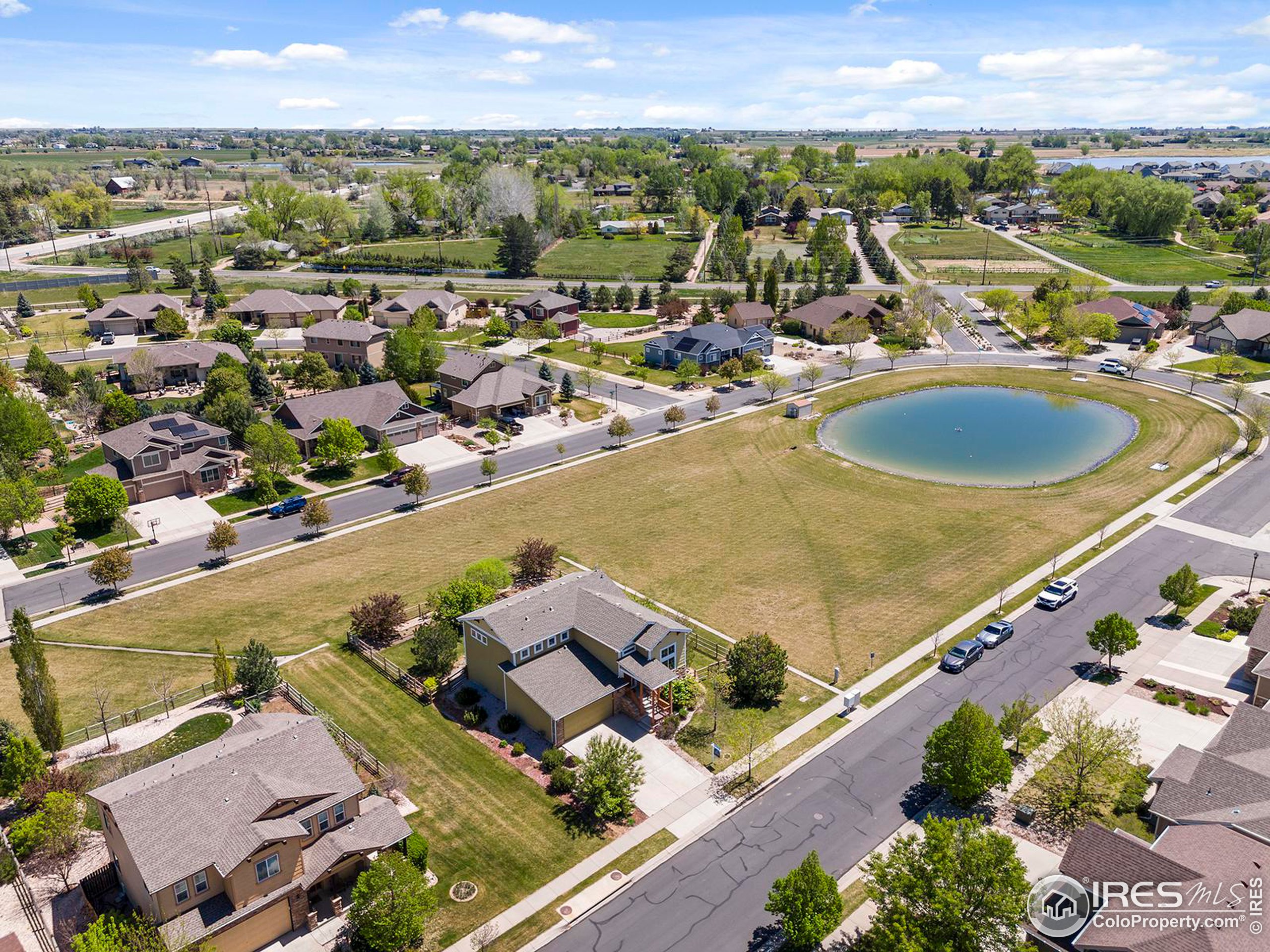 786 Vista Grande Cir