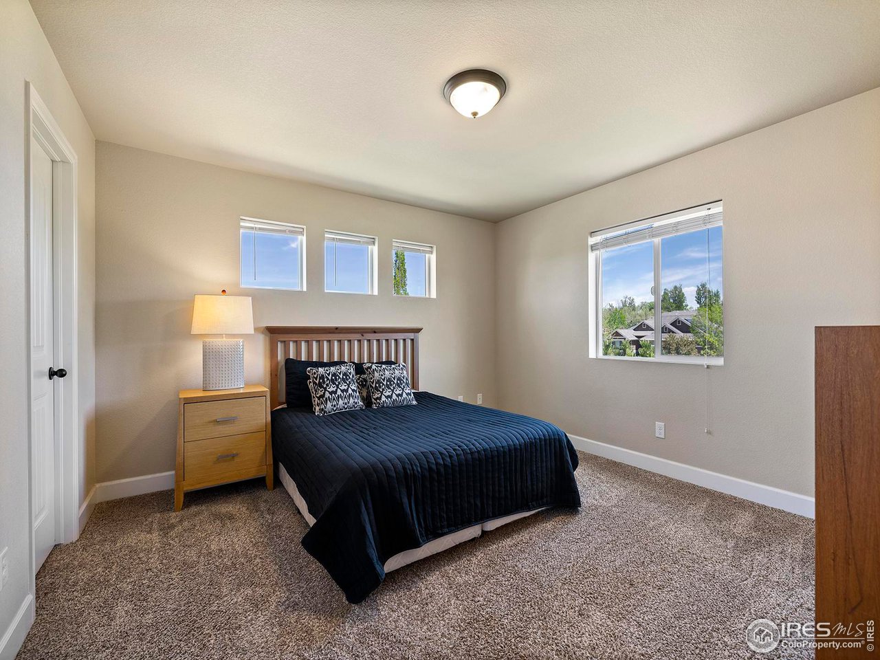 786 Vista Grande Cir