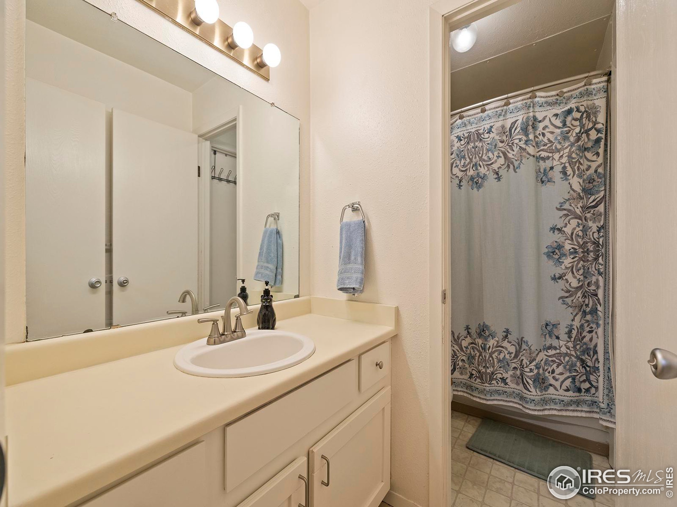 710 City Park Ave B-230