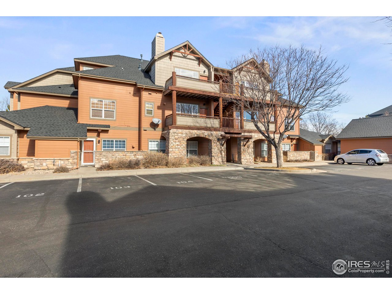 5220 Boardwalk Dr G-31