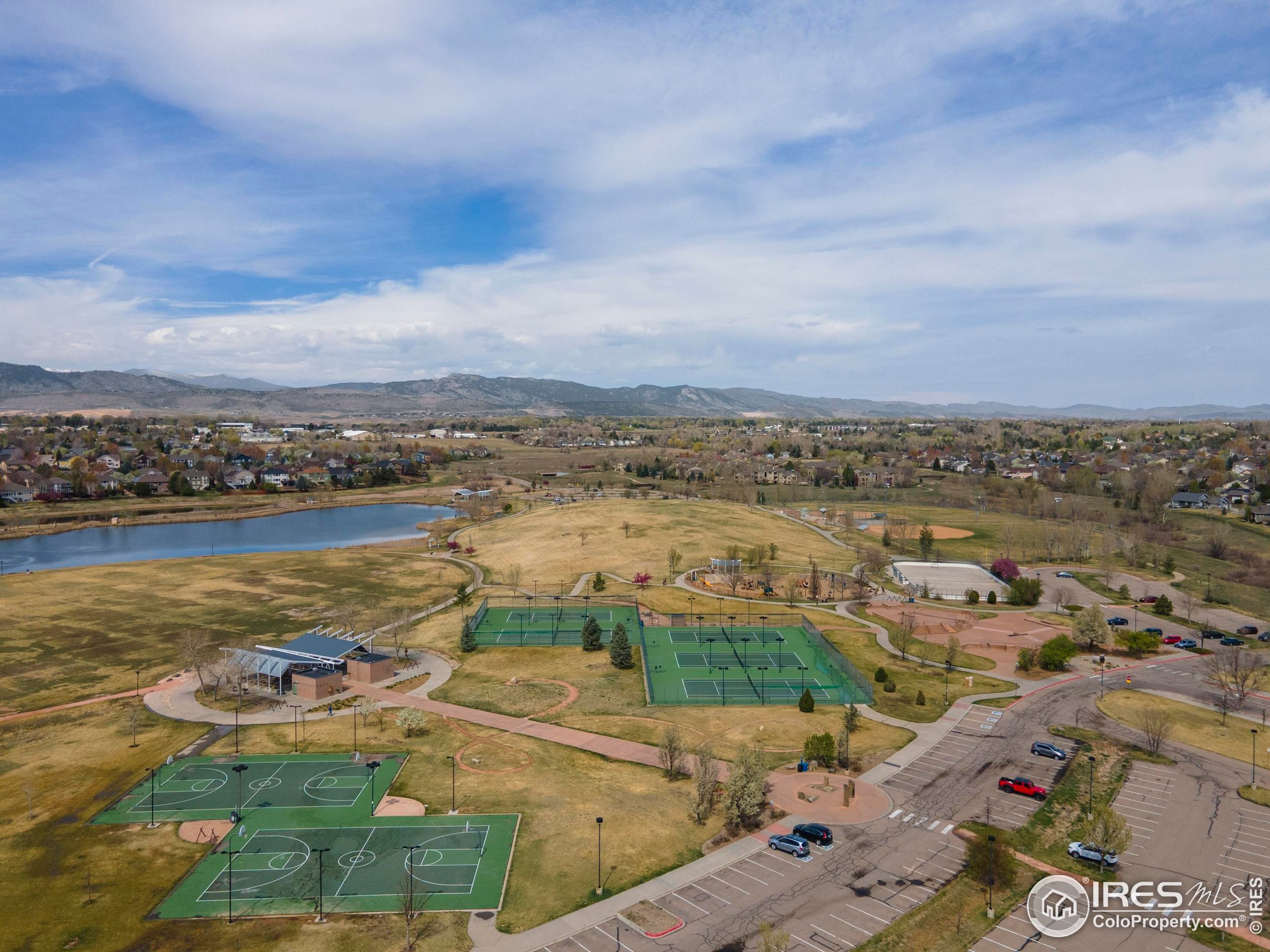 5332 Fossil Ridge Dr