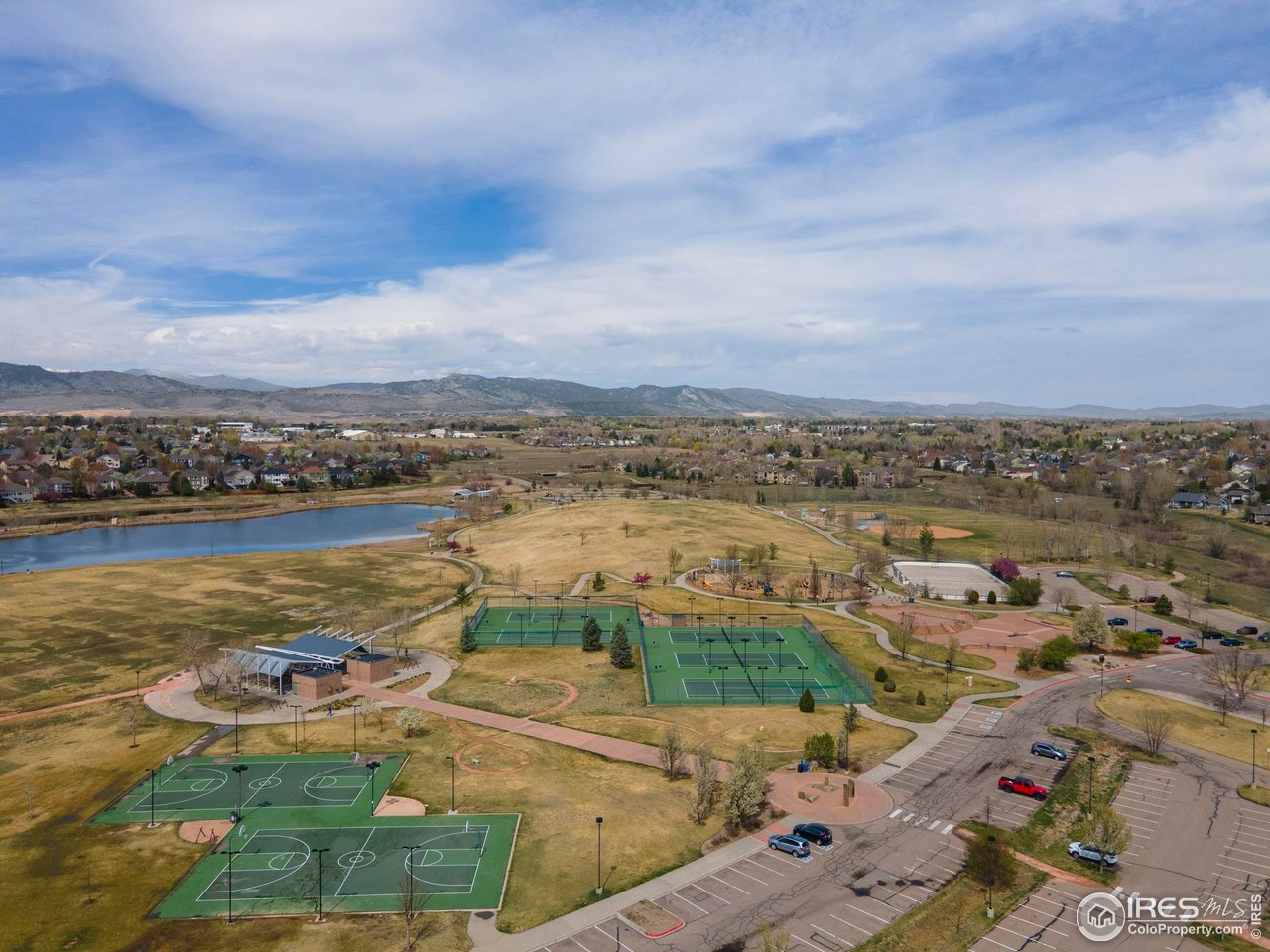 5332 Fossil Ridge Dr