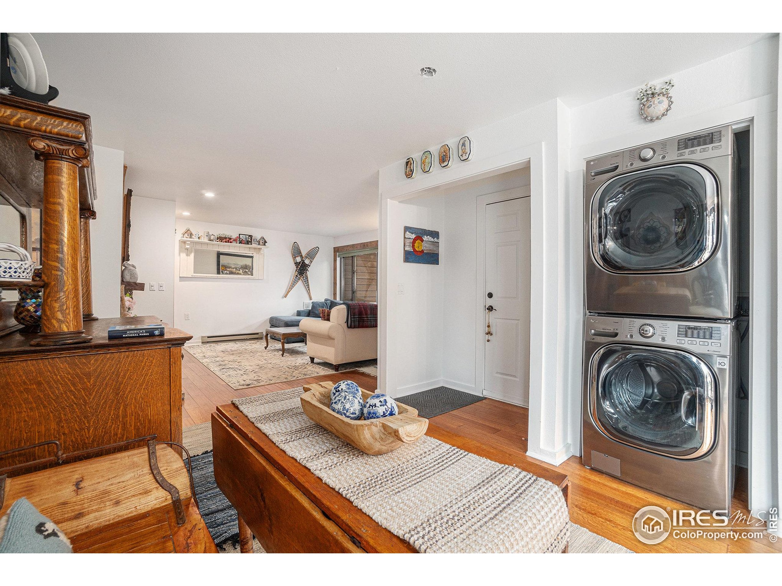 1422 Matthew Cir B-2