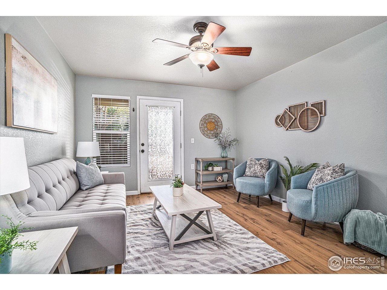 709 Crown Ridge Ln 1