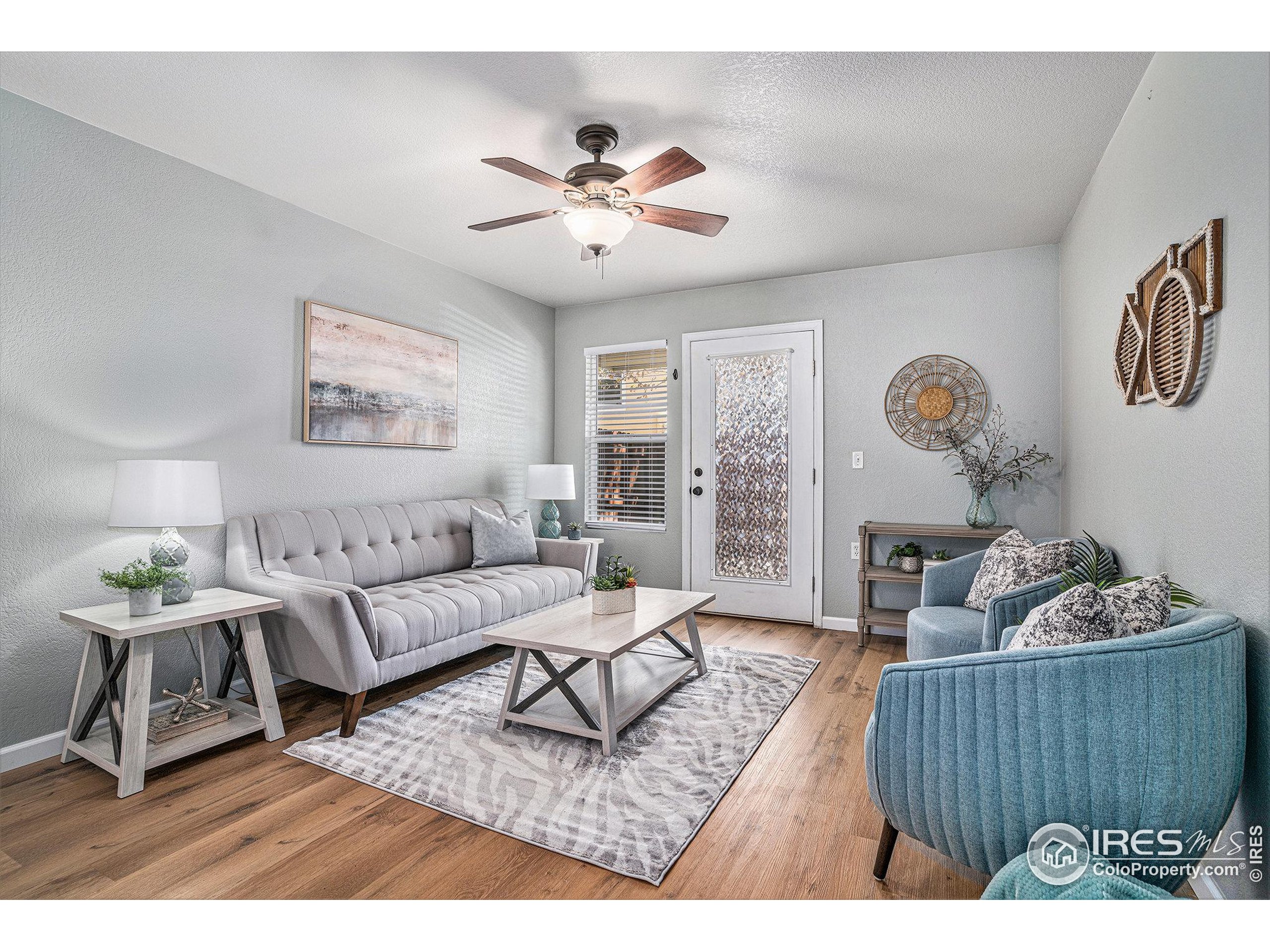 709 Crown Ridge Ln 1