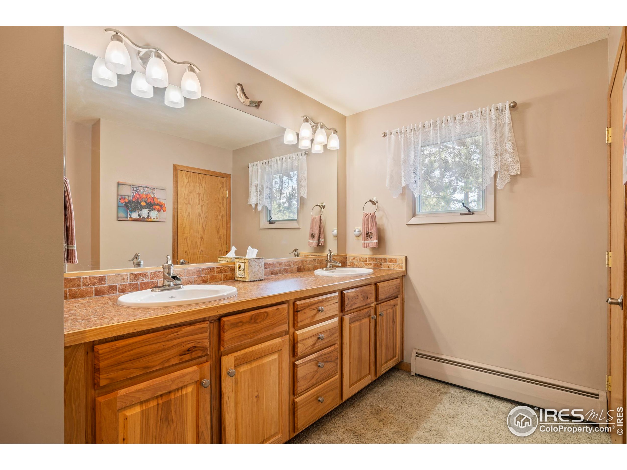 550 Grand Estates Dr