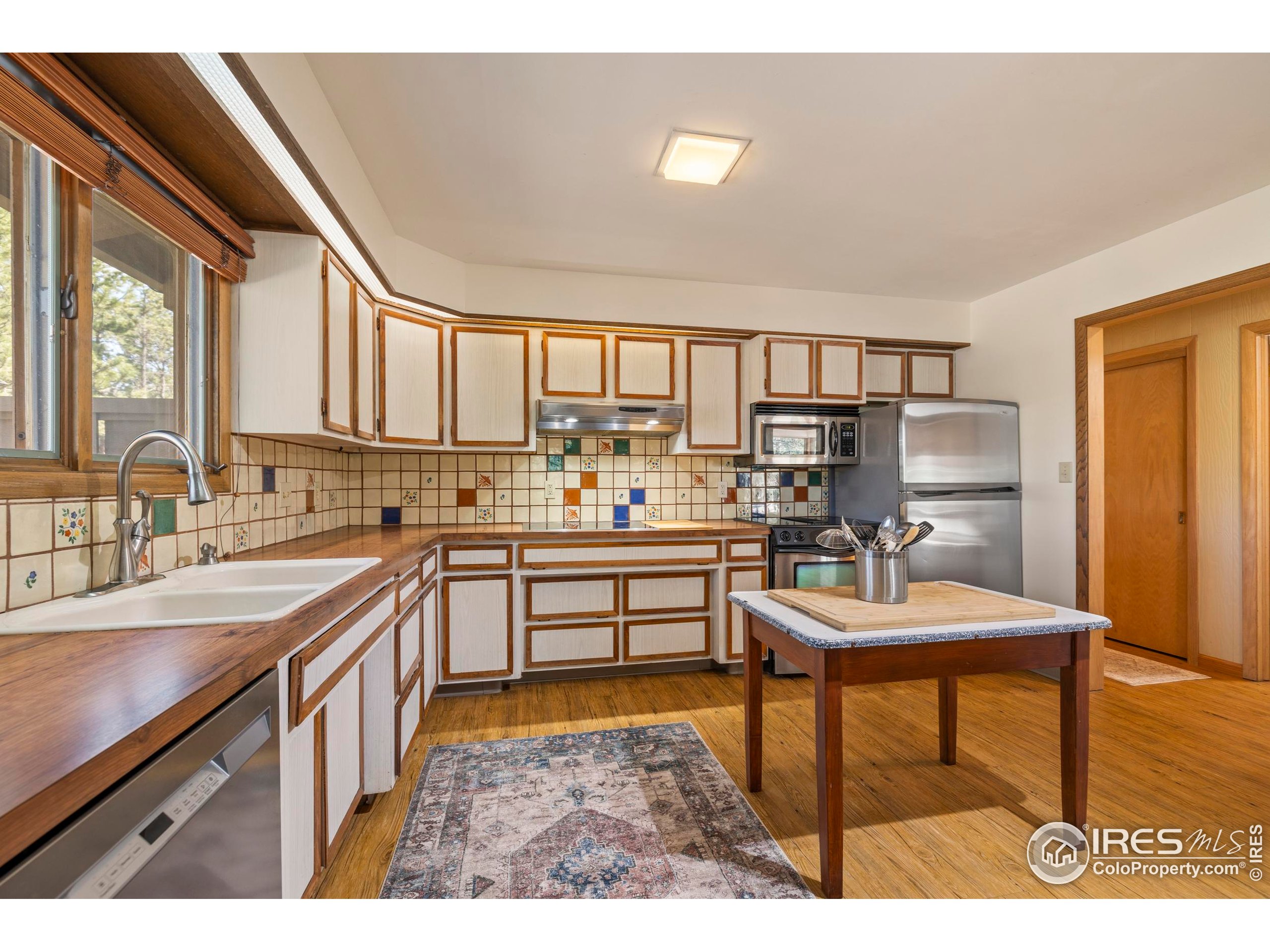 550 Grand Estates Dr