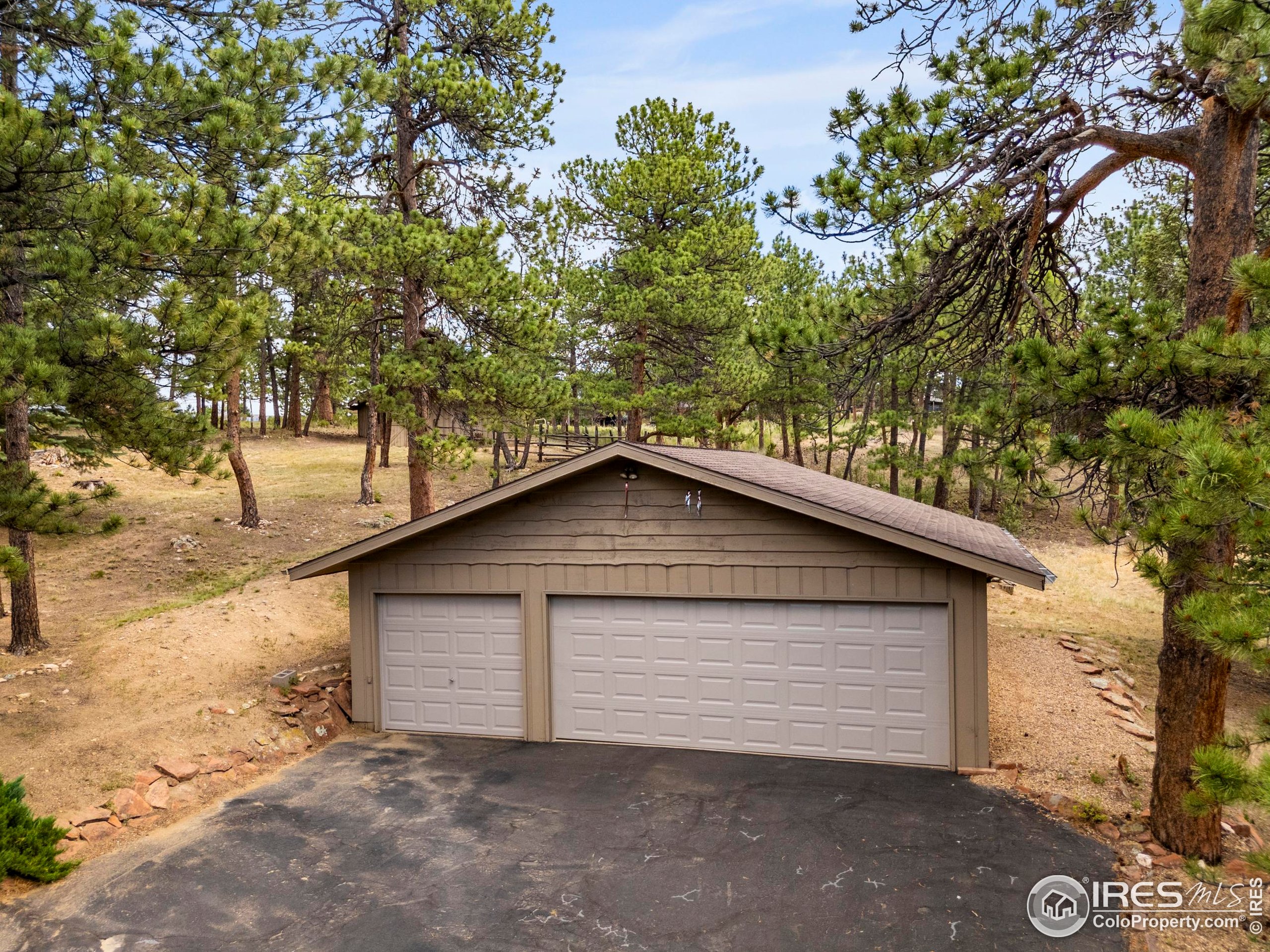 550 Grand Estates Dr