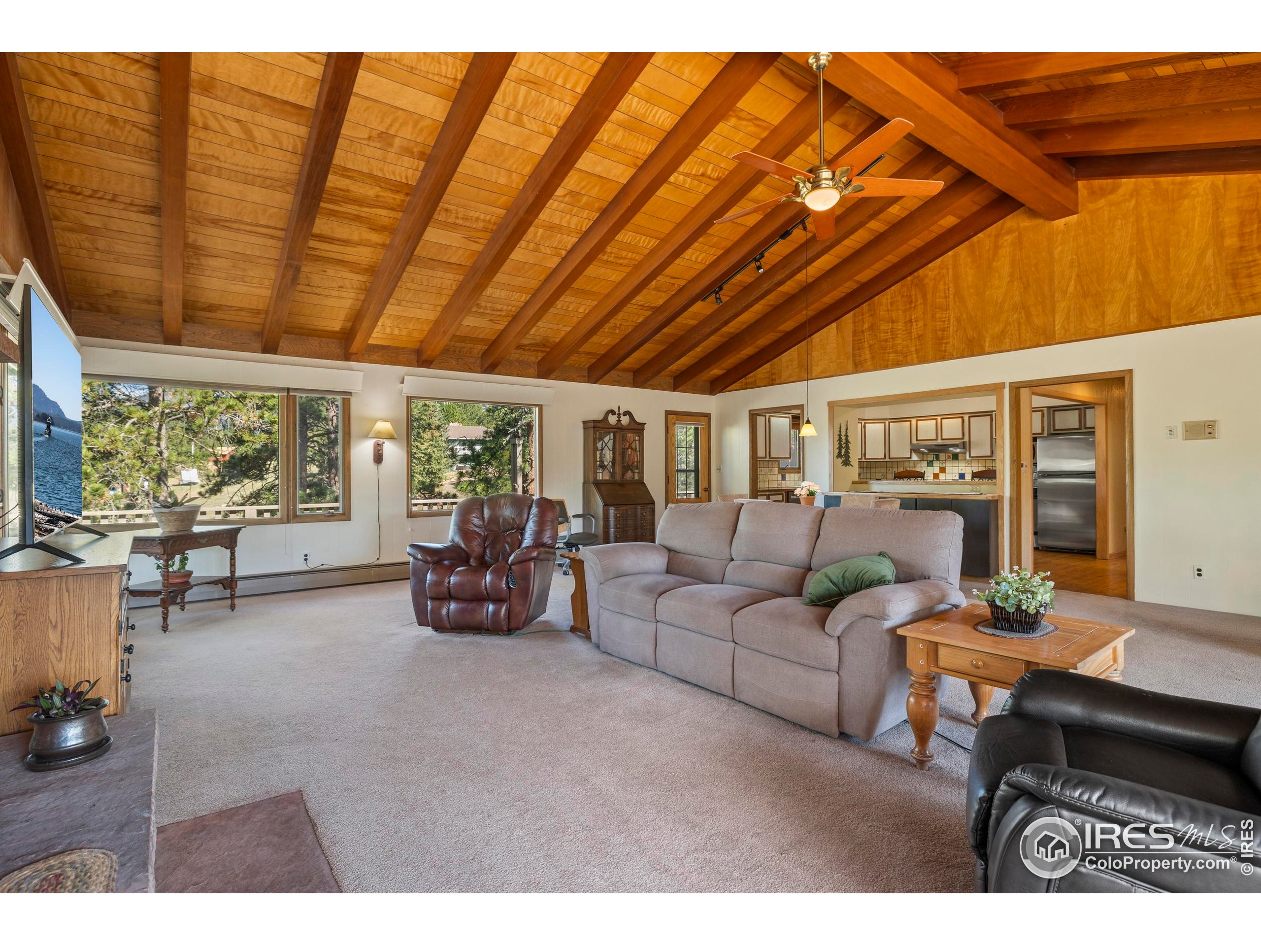 550 Grand Estates Dr