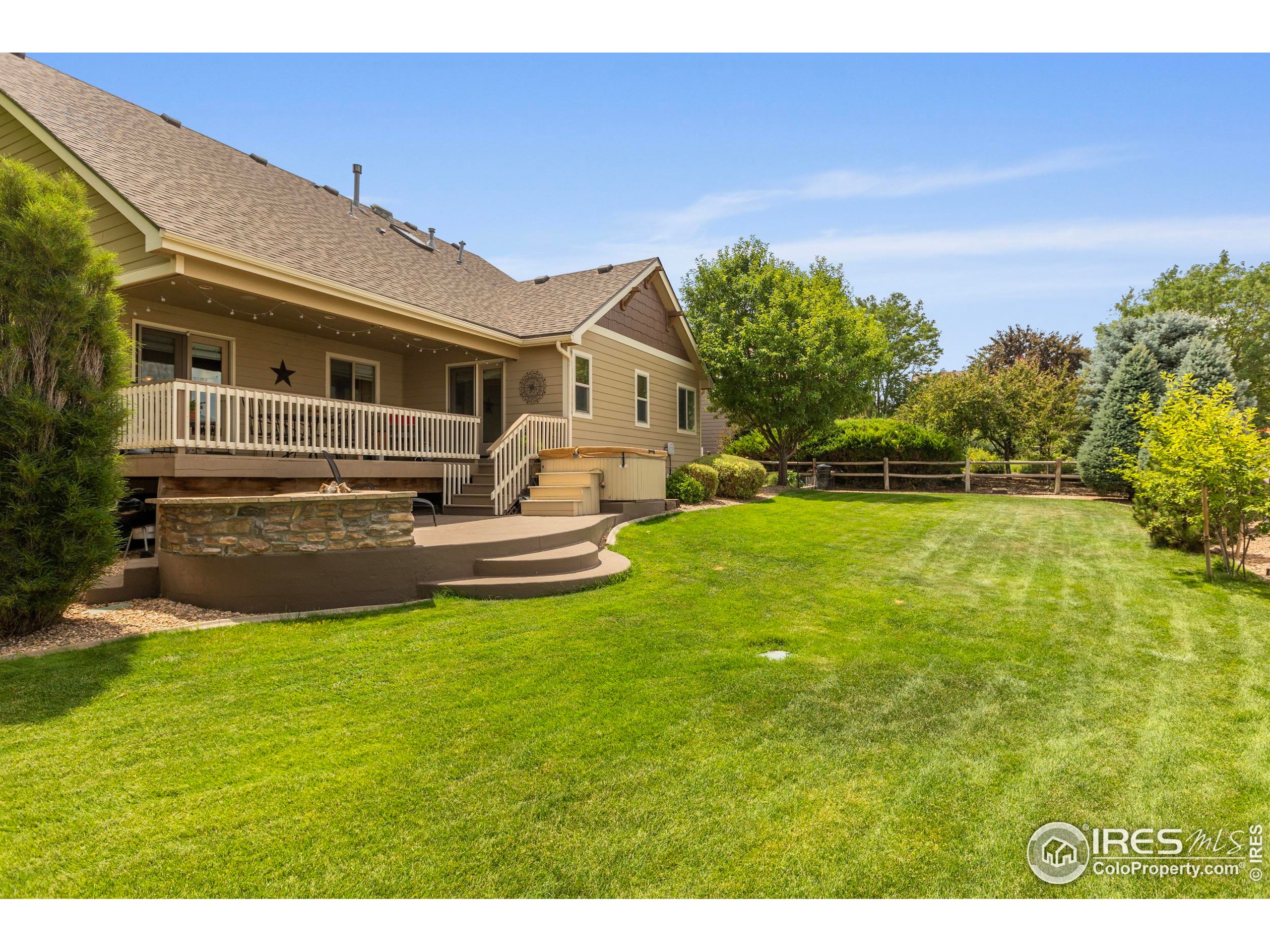 1700 Dolores River Dr