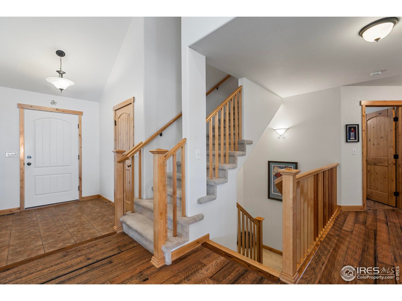 1700 Dolores River Dr