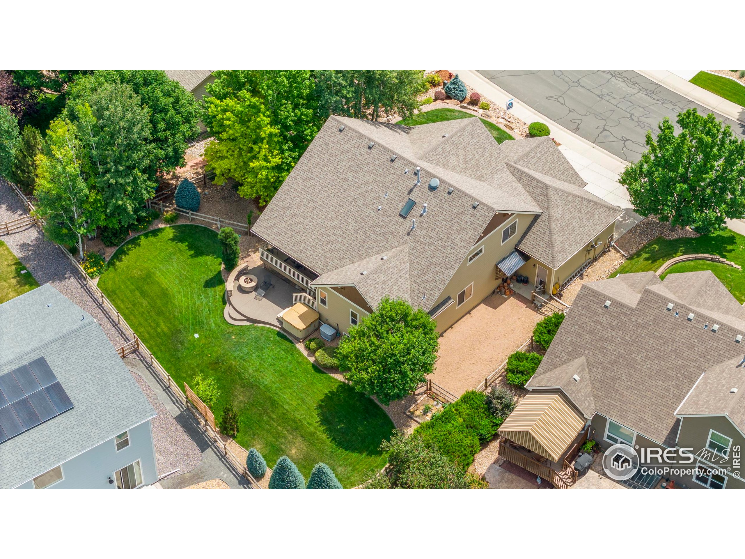 1700 Dolores River Dr