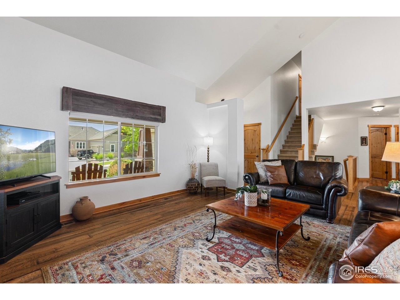 1700 Dolores River Dr