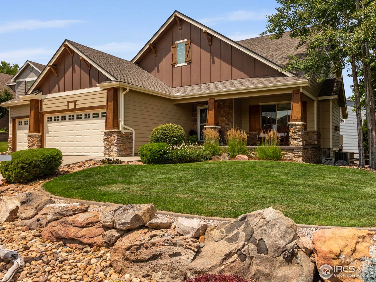 1700 Dolores River Dr