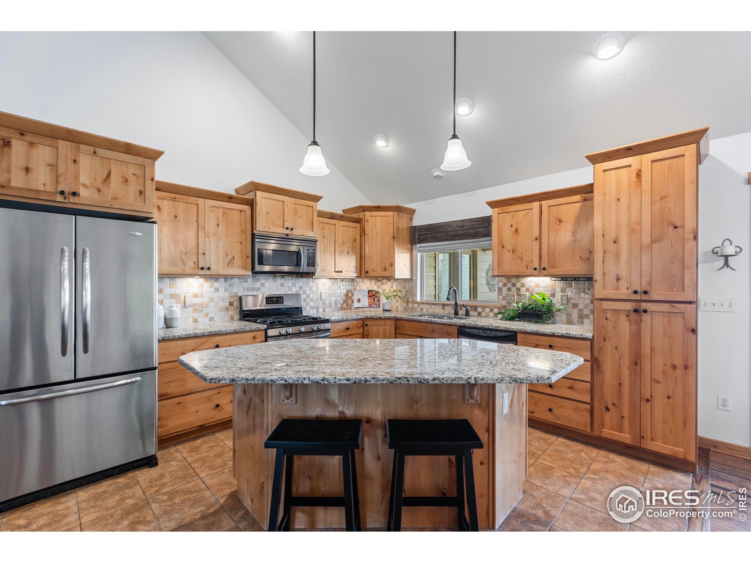 1700 Dolores River Dr