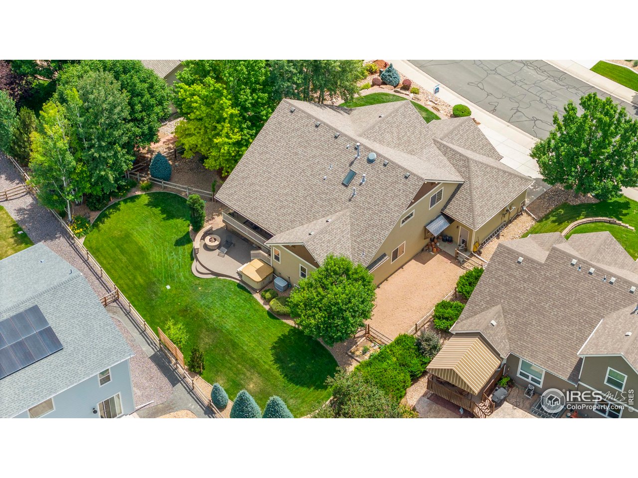 1700 Dolores River Dr