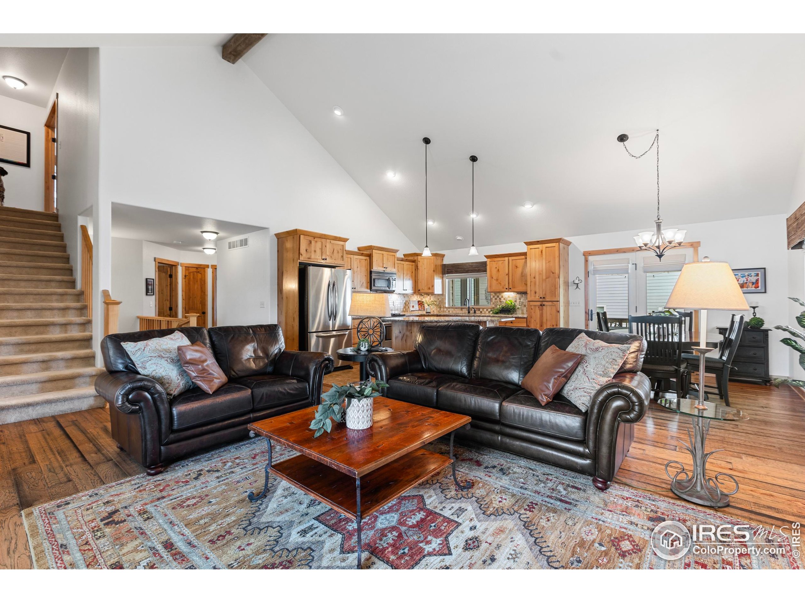 1700 Dolores River Dr