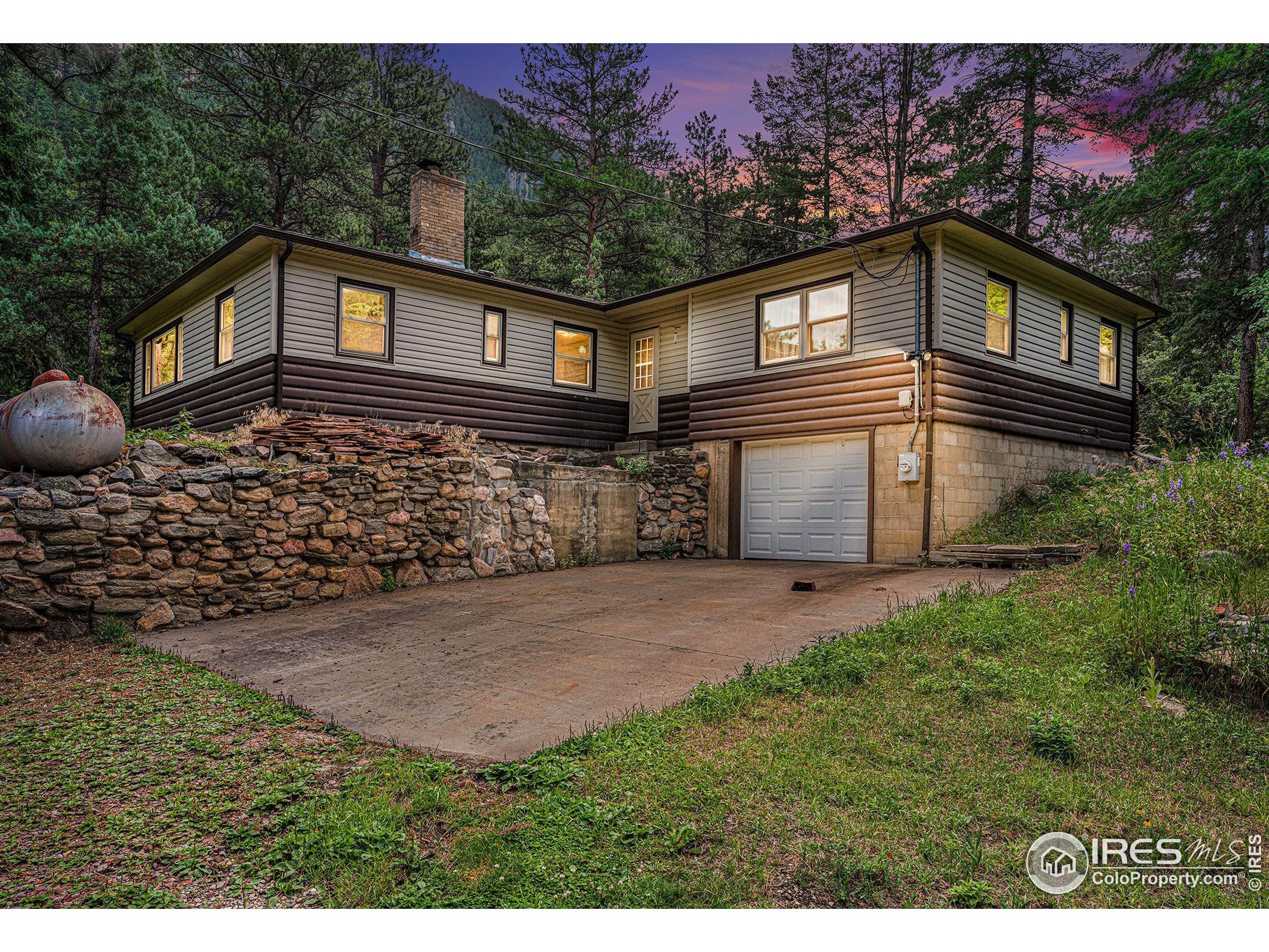 143 Waltonia Rd