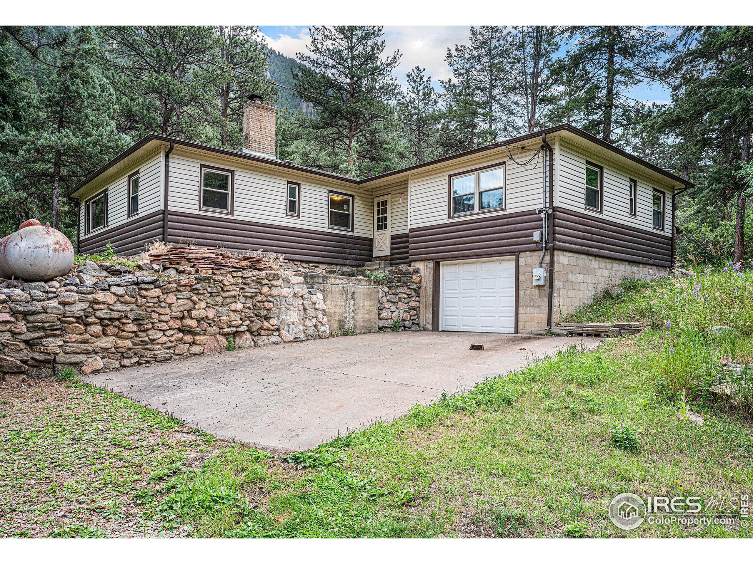 143 Waltonia Rd