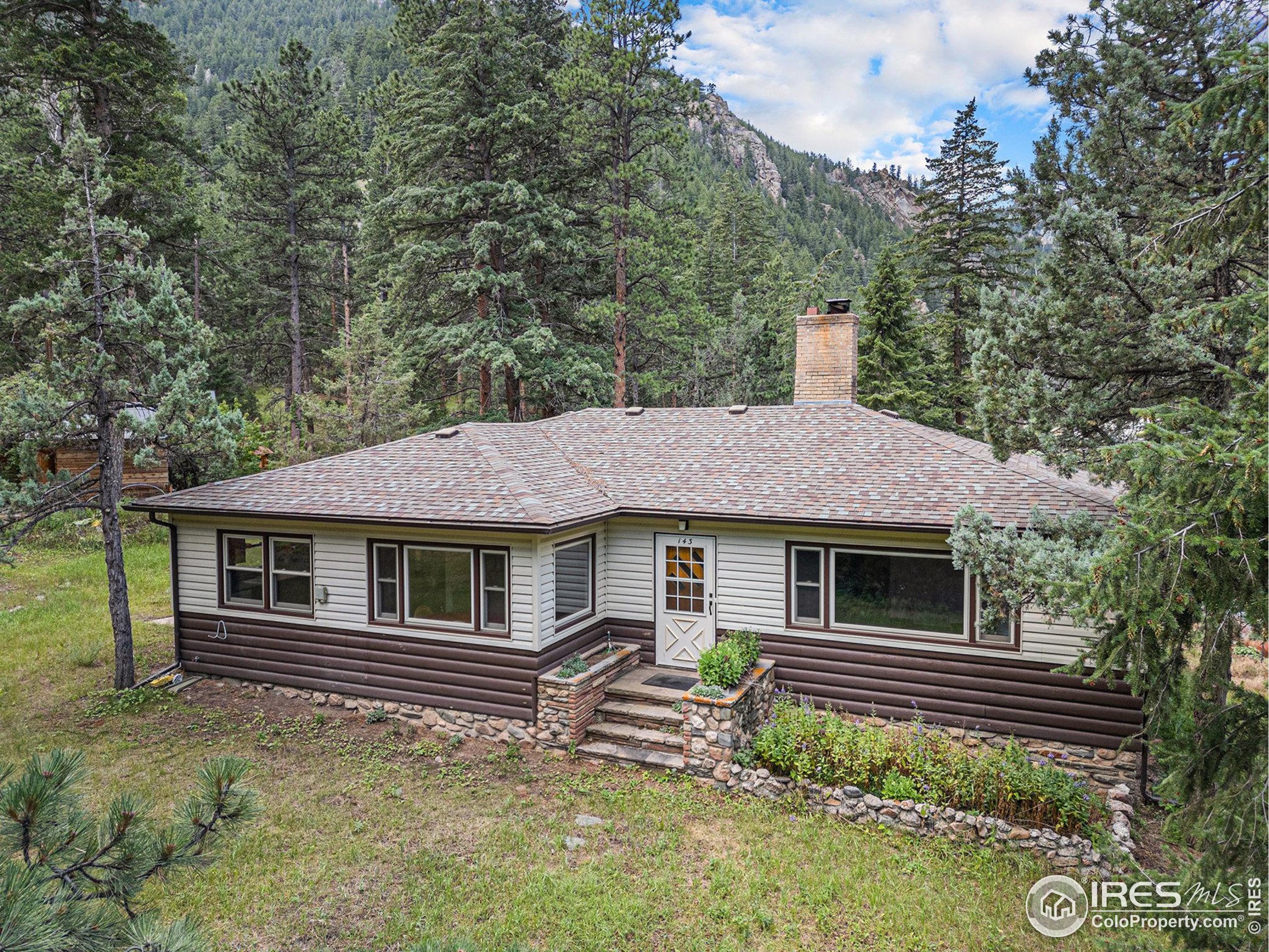 143 Waltonia Rd